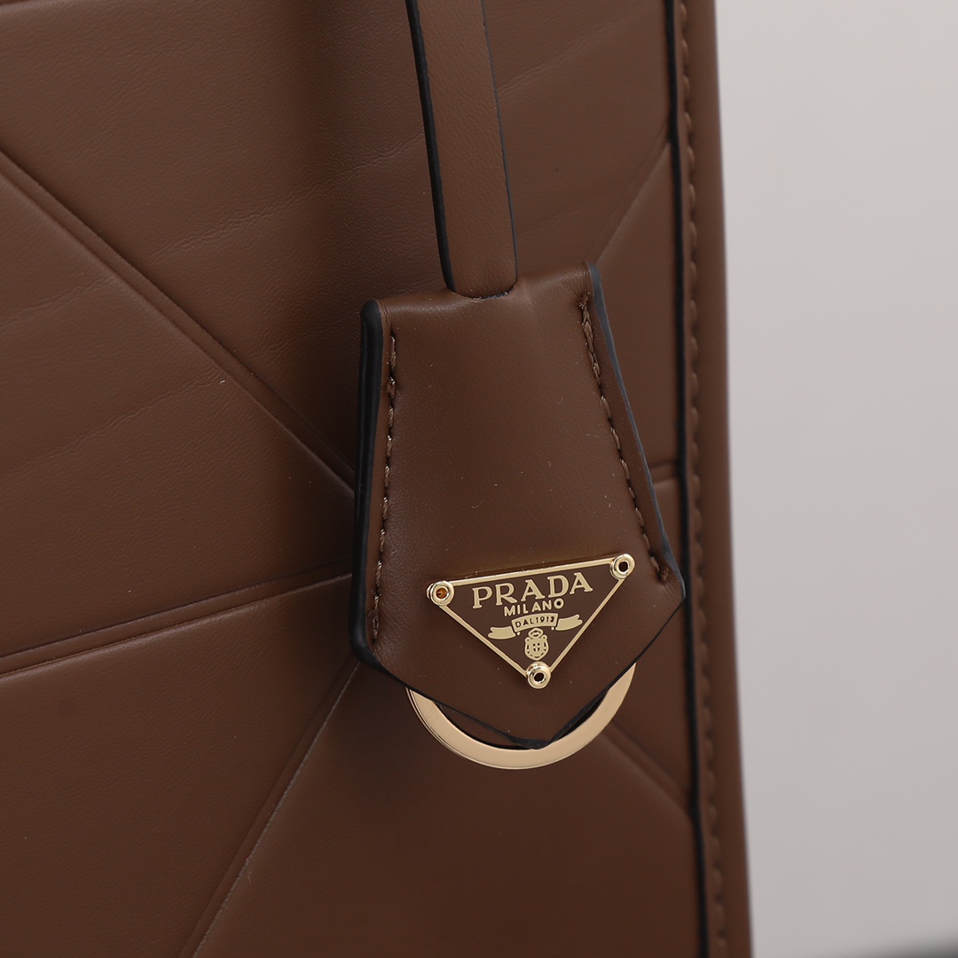 PP big size leather Symbole bag with topstitching - Top Club
