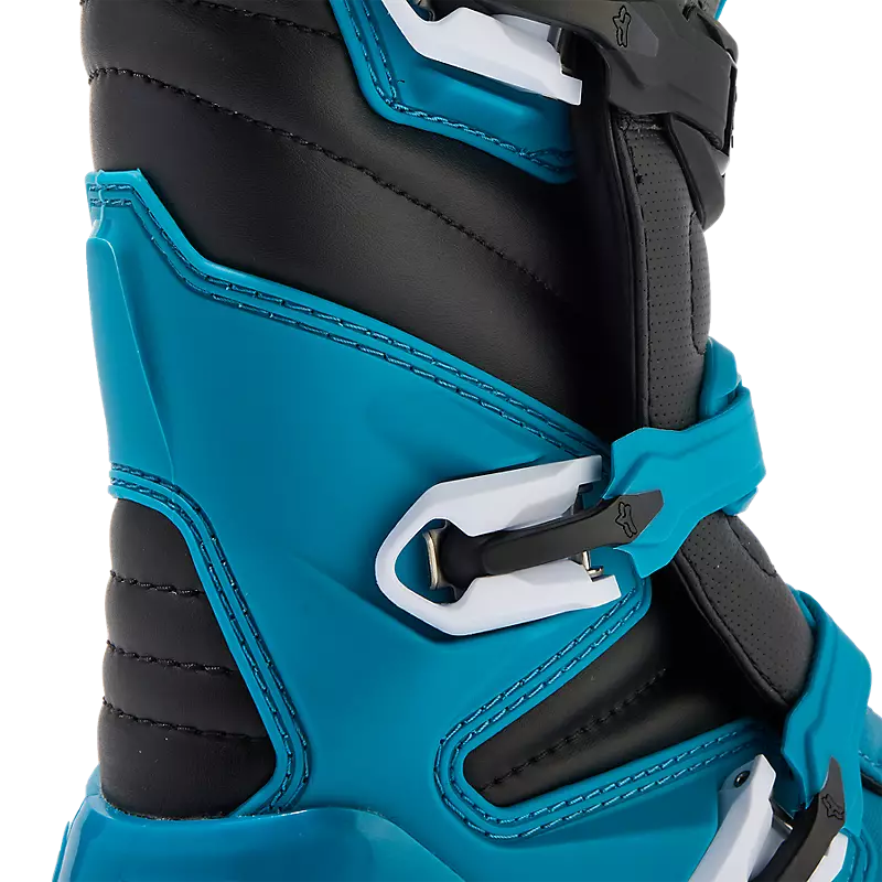 Complete boots