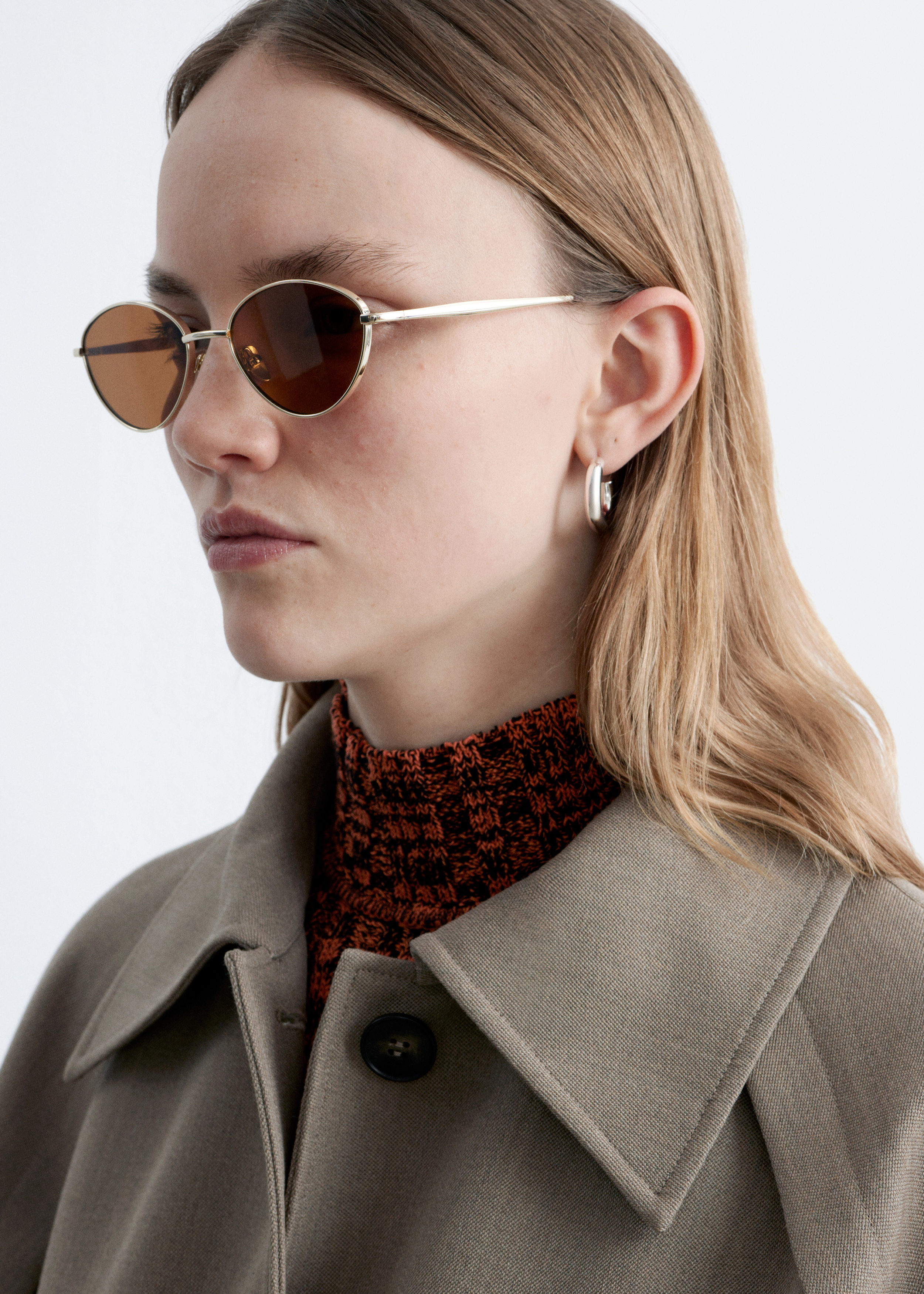 & Other Stories WIRE-FRAME OVAL SUNGLASSES