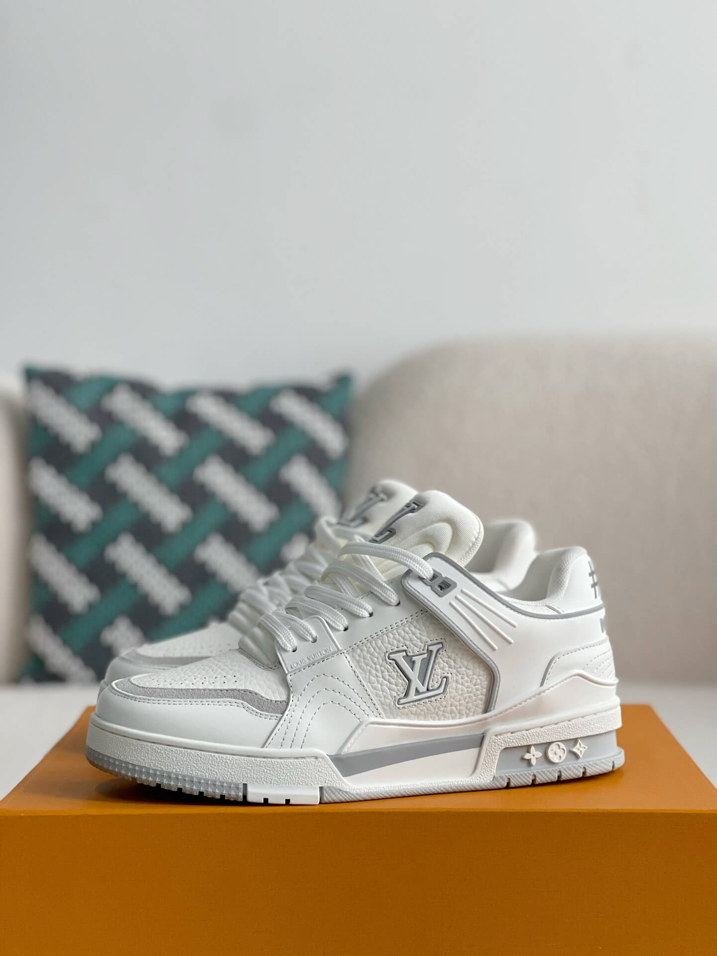 Louis Vuitton LV Trainer #54 White Gray Padded Sneaker - Sneaker Replica Workshop