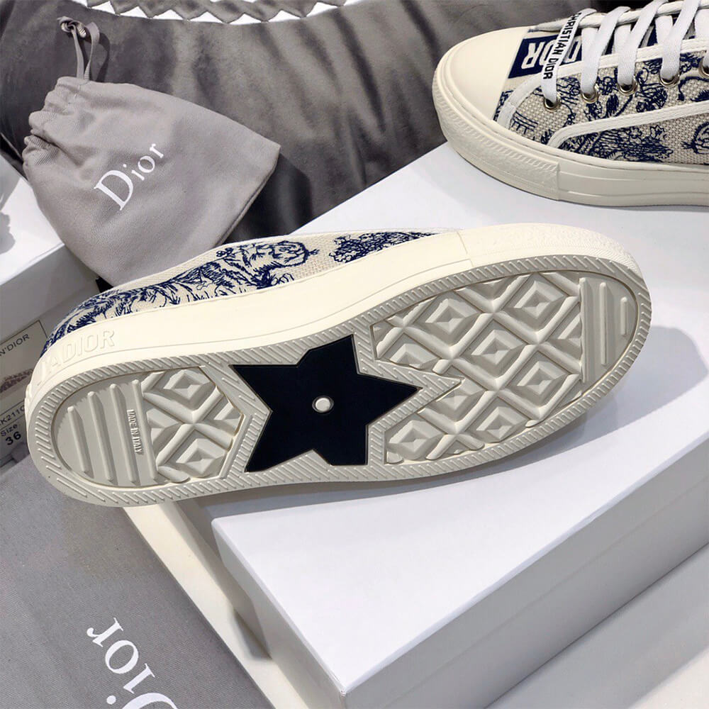 WALK N DIOR SNEAKER - Top Club
