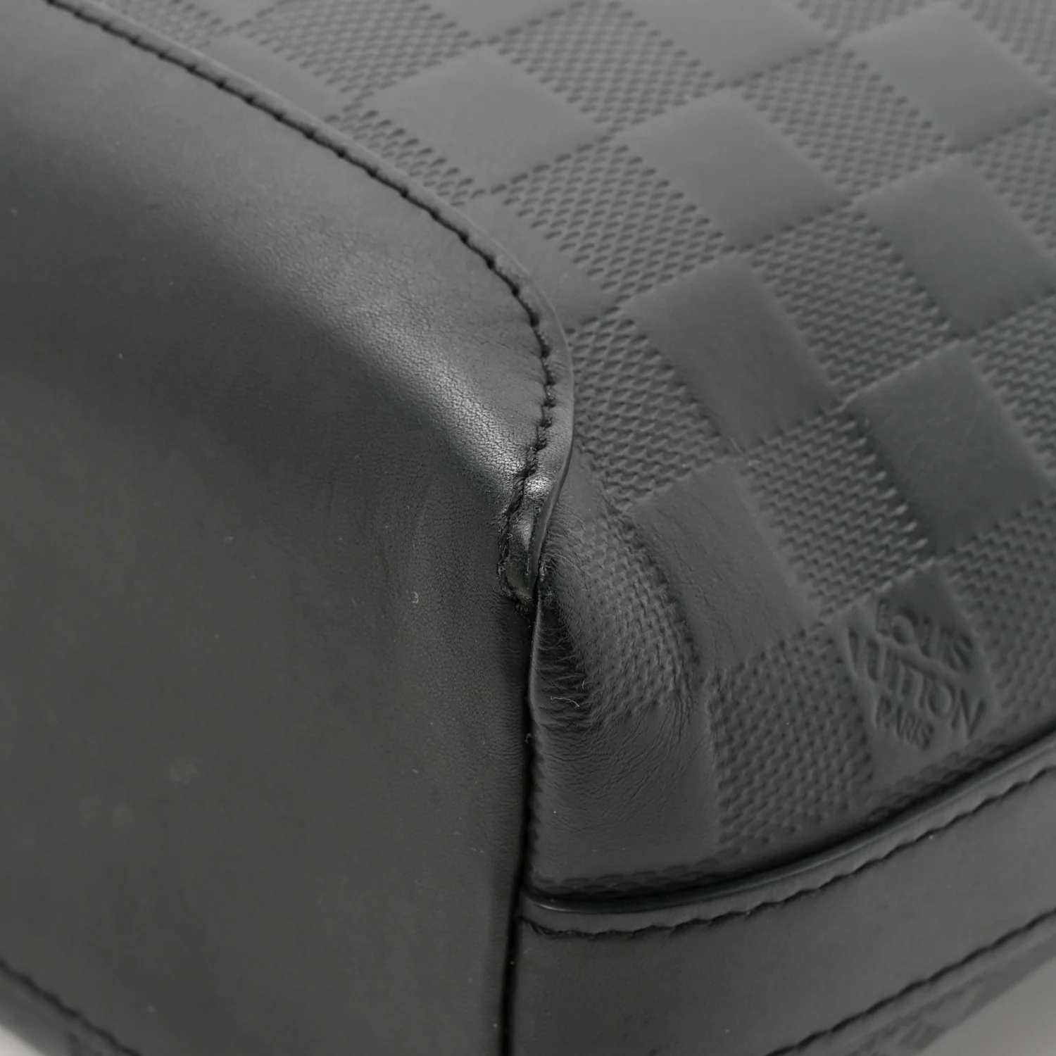 Damier Infini Messenger PM Onyx - Top Club