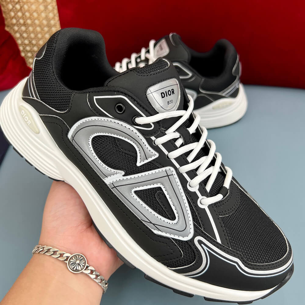 Dior Sneaker - Top Club
