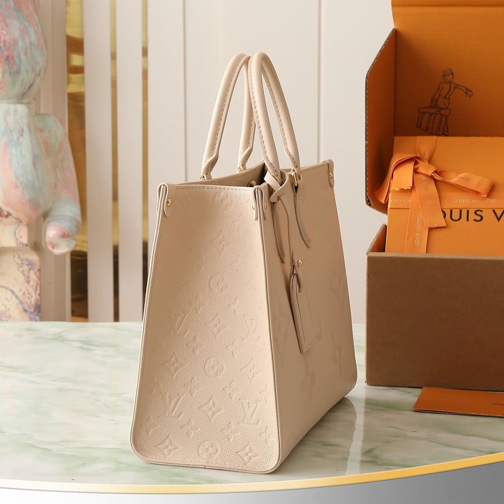 LV OnTheGo MM - Top Club