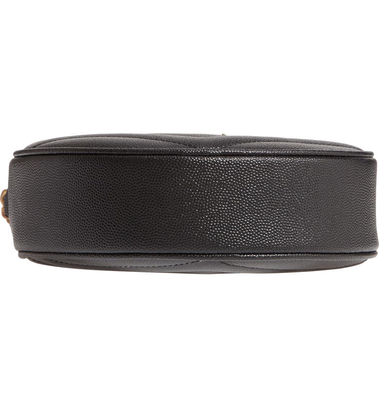 Y Vinyle Round Camera Bag in Chevron-Quilted Grain de Poudre Embossed Leather - Top Club