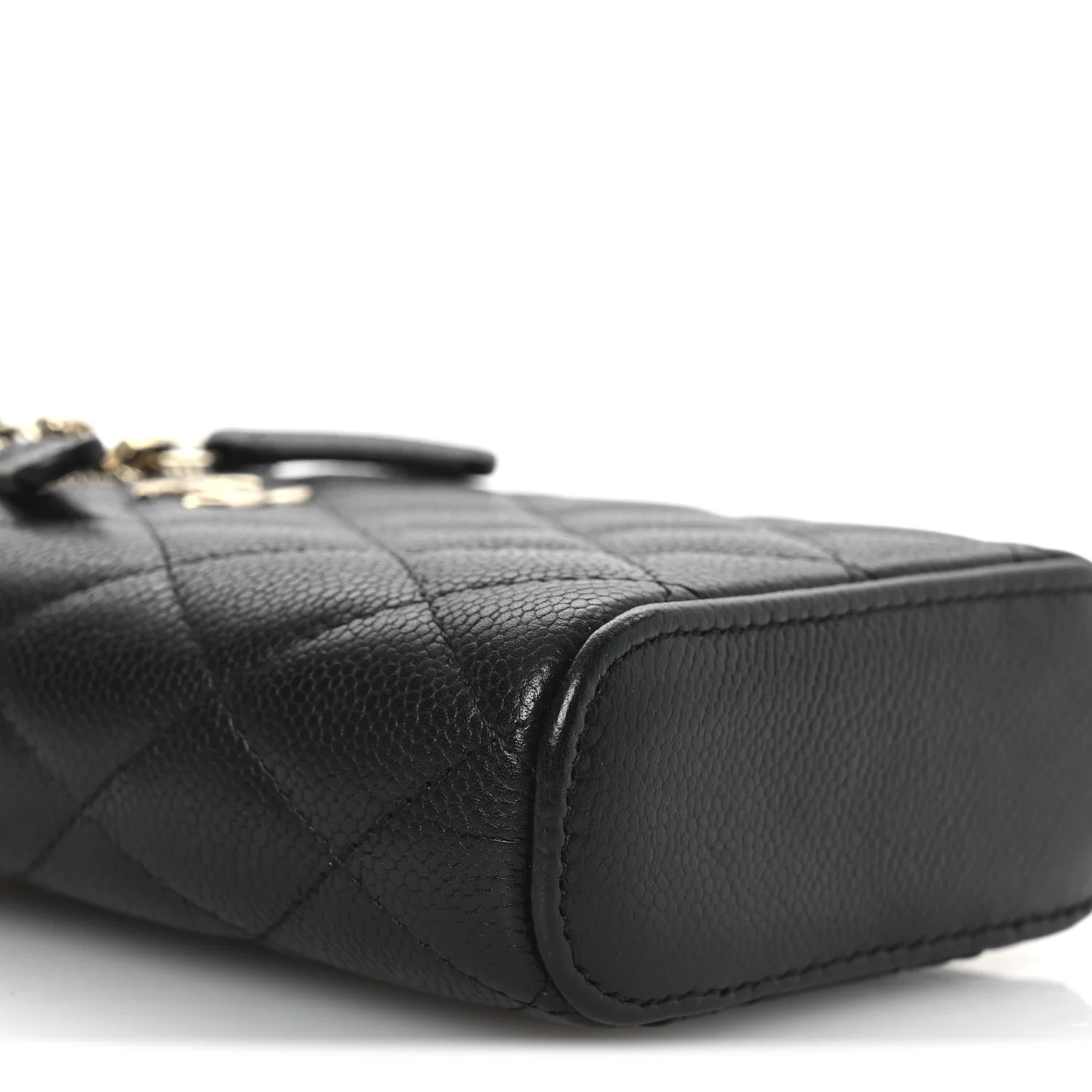 Caviar Quilted Small Vertical Coco Beauty Vanity Case With Chain Black - Top Club