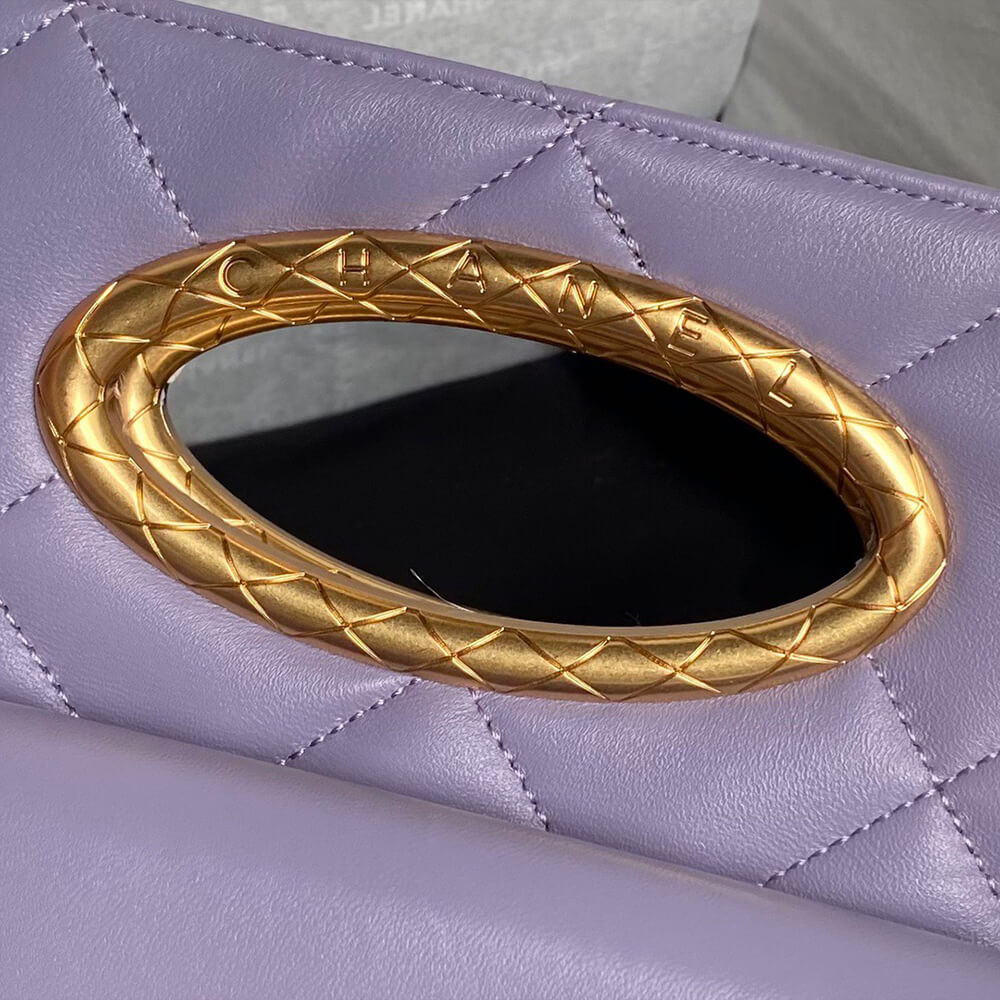 CHANEL Clutch - Top Club