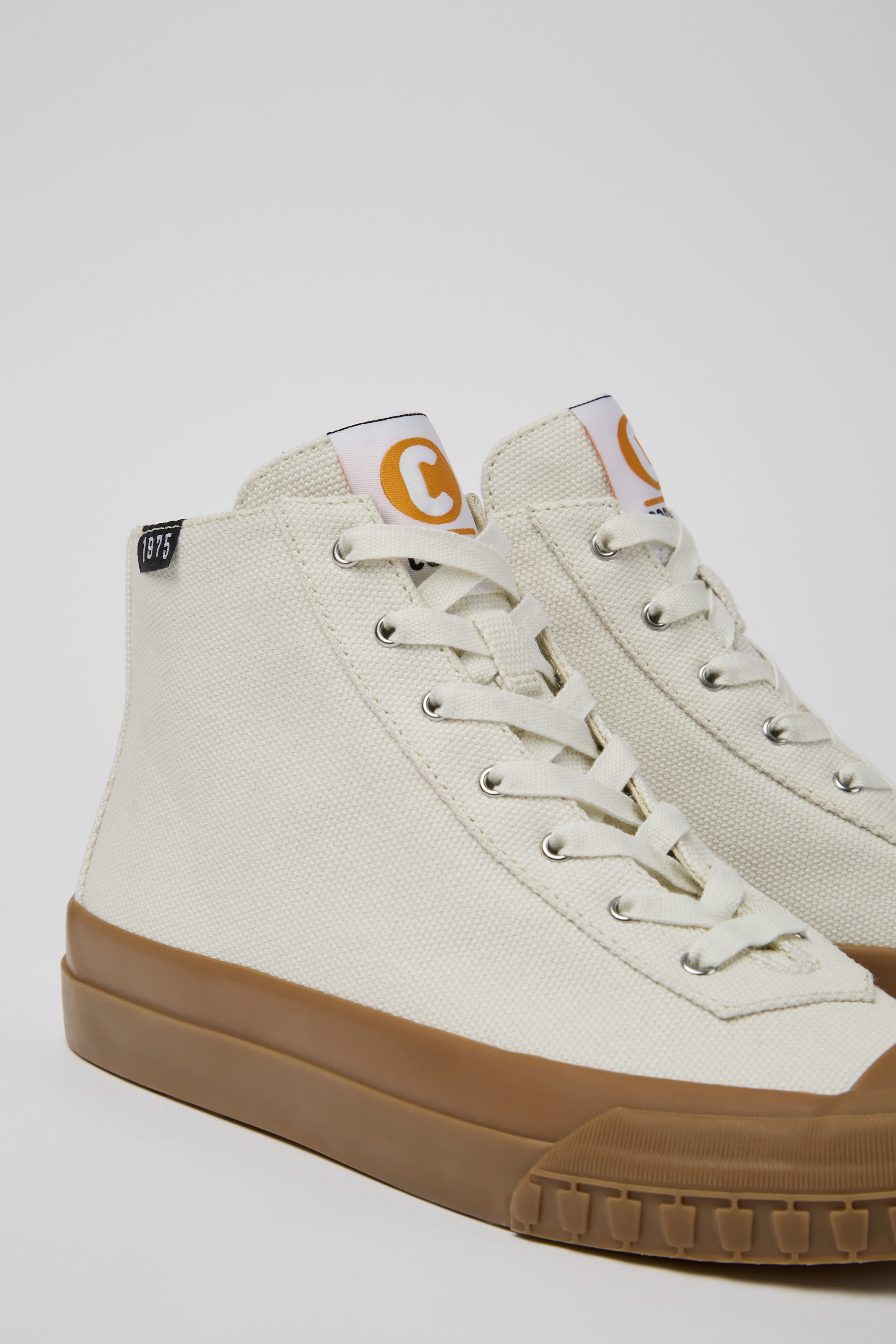 Camaleon - White boots for women