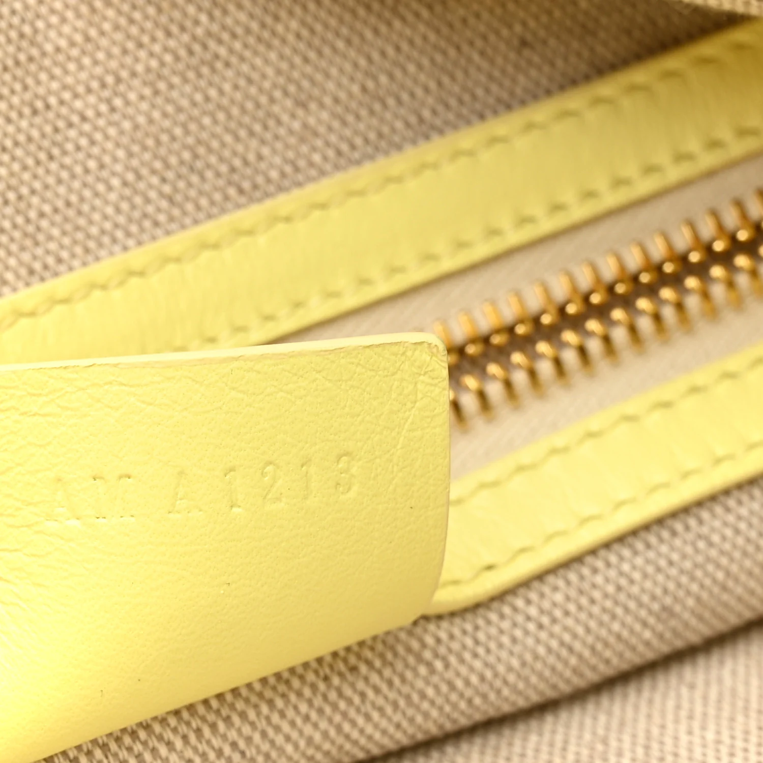 Calfskin Medium Voyou Bag Soft Yellow - Top Club