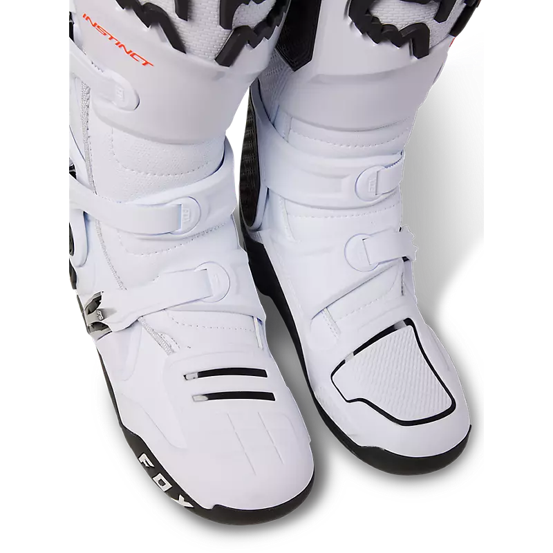 Instincts boots