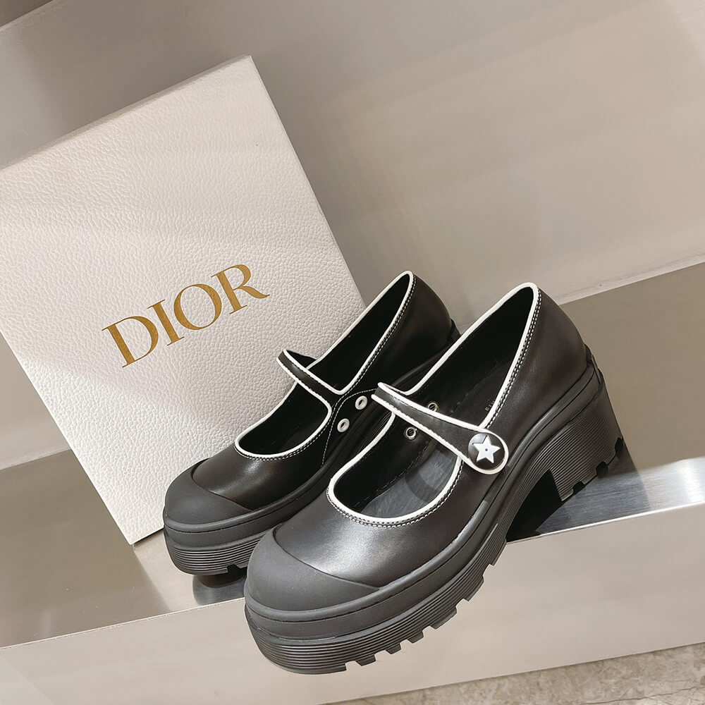 D-DOLL 2.0 PUMP - Top Club