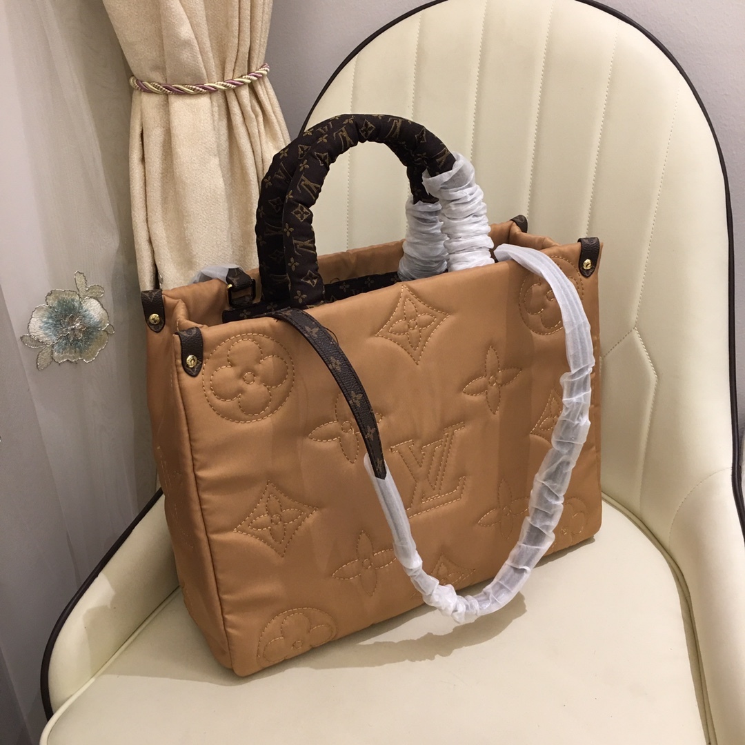Louis new arrival winter onthego bag - Top Club