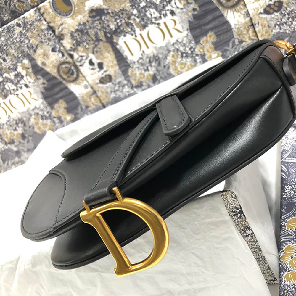 Dior MINI SADDLE BAG - Top Club
