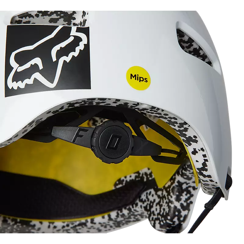 Flight Pro Helm