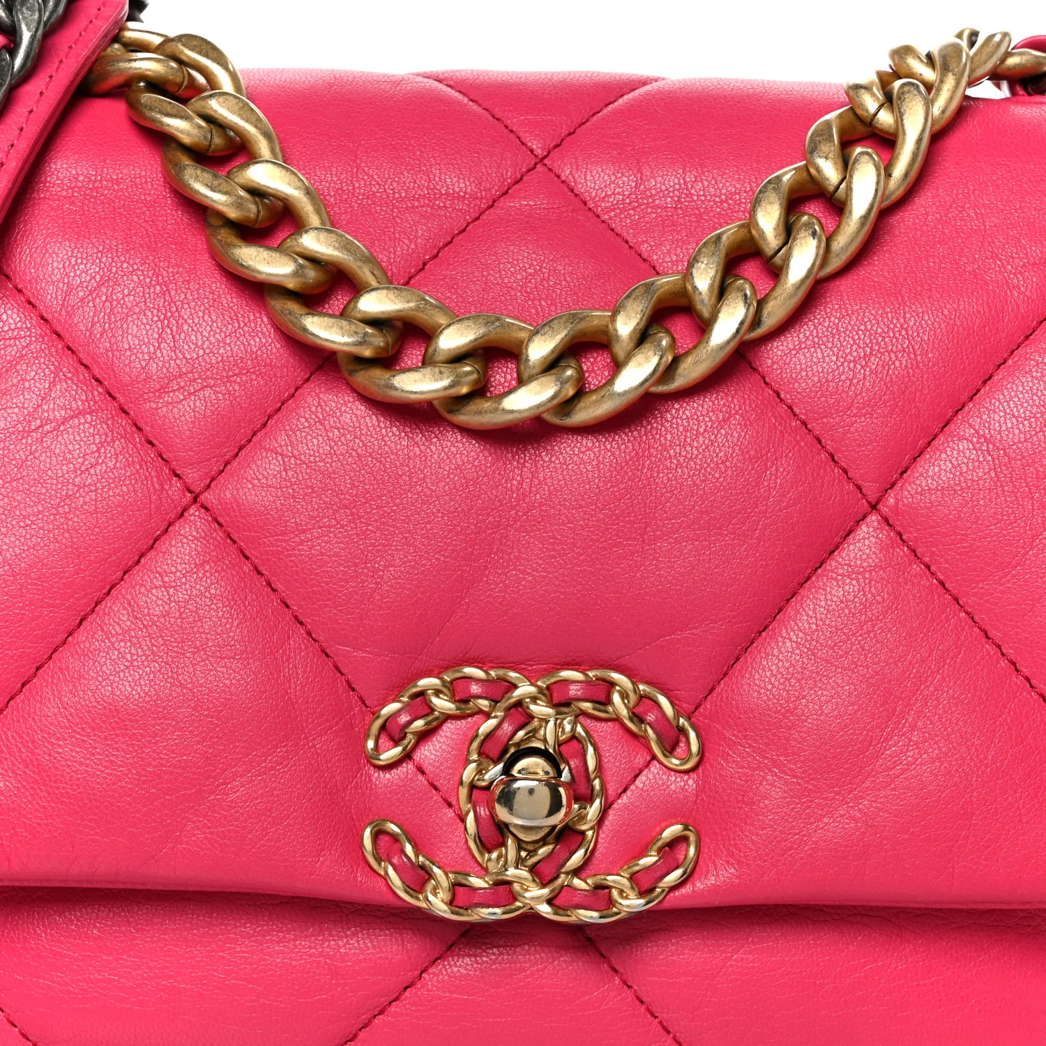 Lambskin Quilted Medium Chanel 19 Flap Dark Pink - Top Club