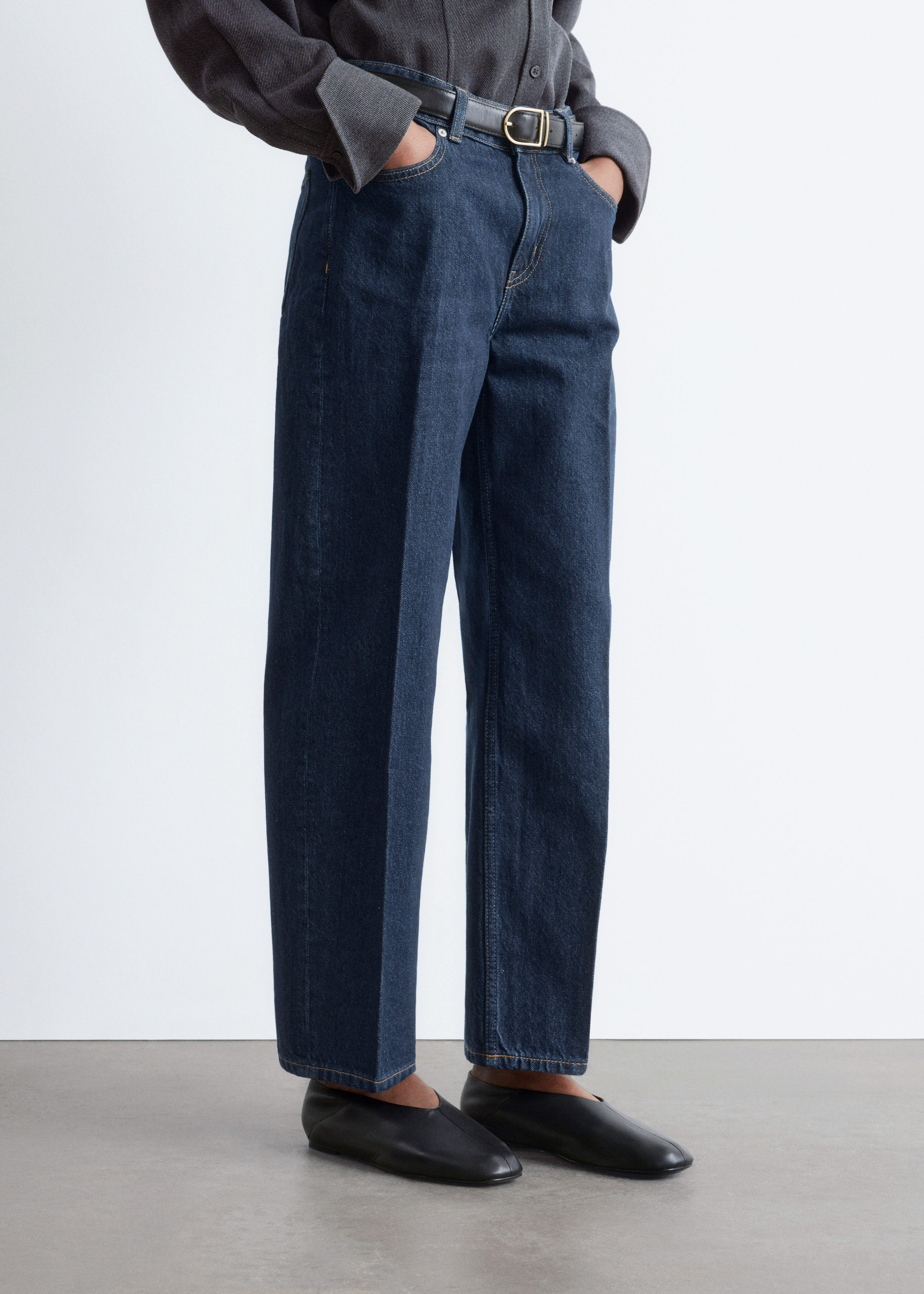 & Other Stories TAPERED JEANS