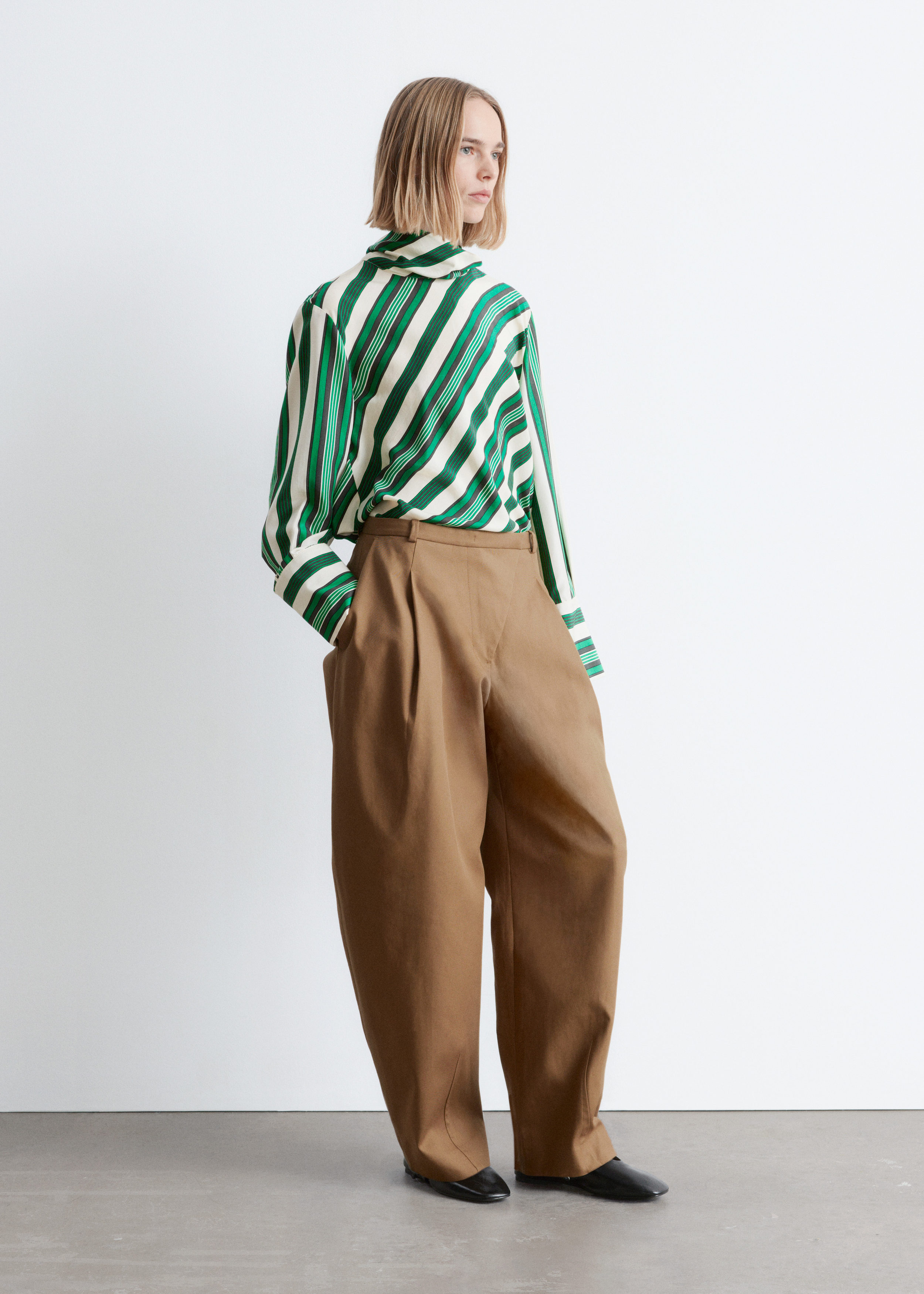& Other Stories BARREL-LEG TROUSERS