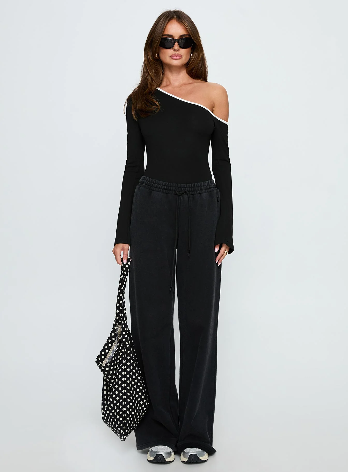 Andrielle One Shoulder Long Sleeve Bodysuit Black / White