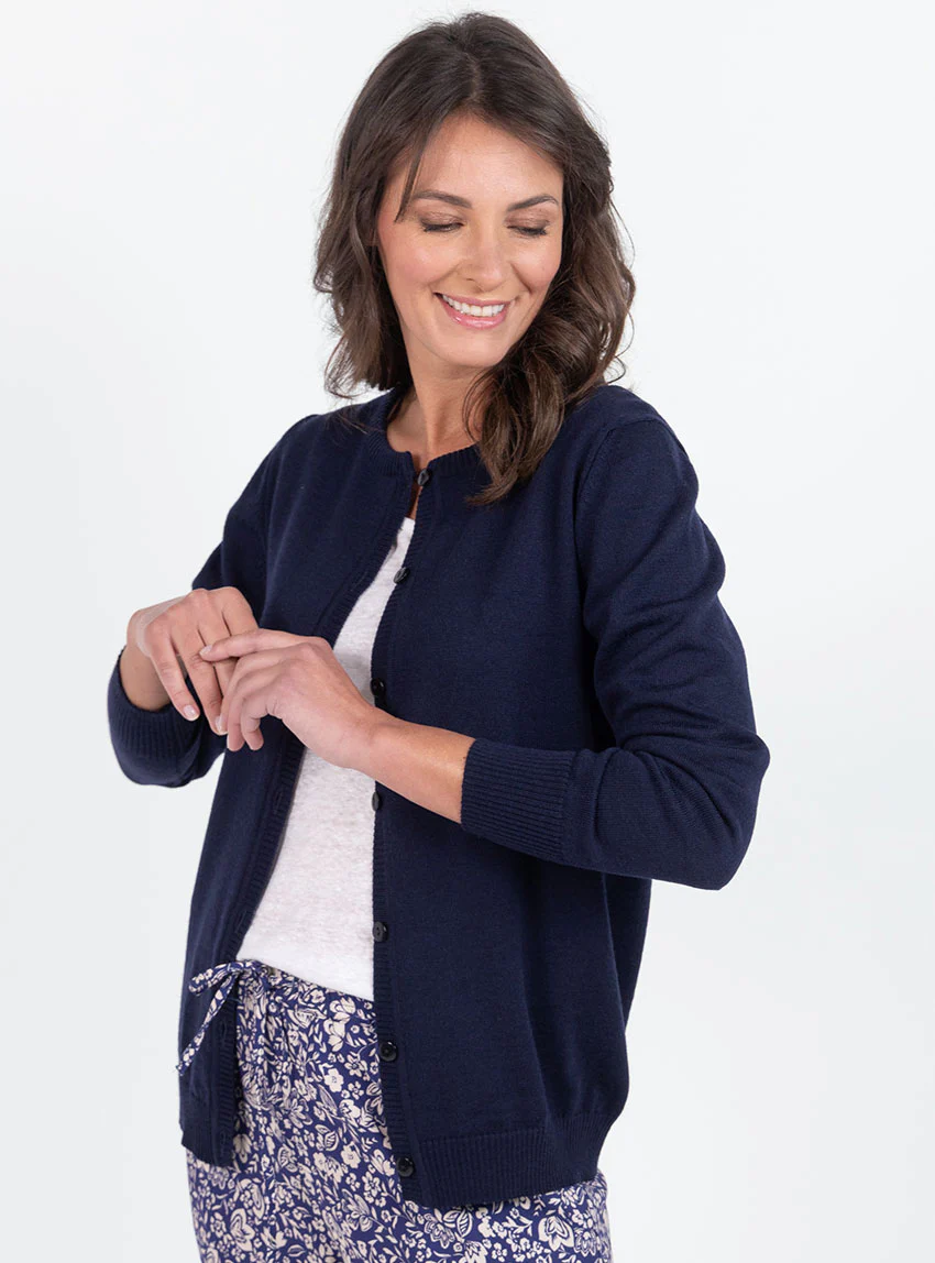 Cardigan femme en laine bleu marine