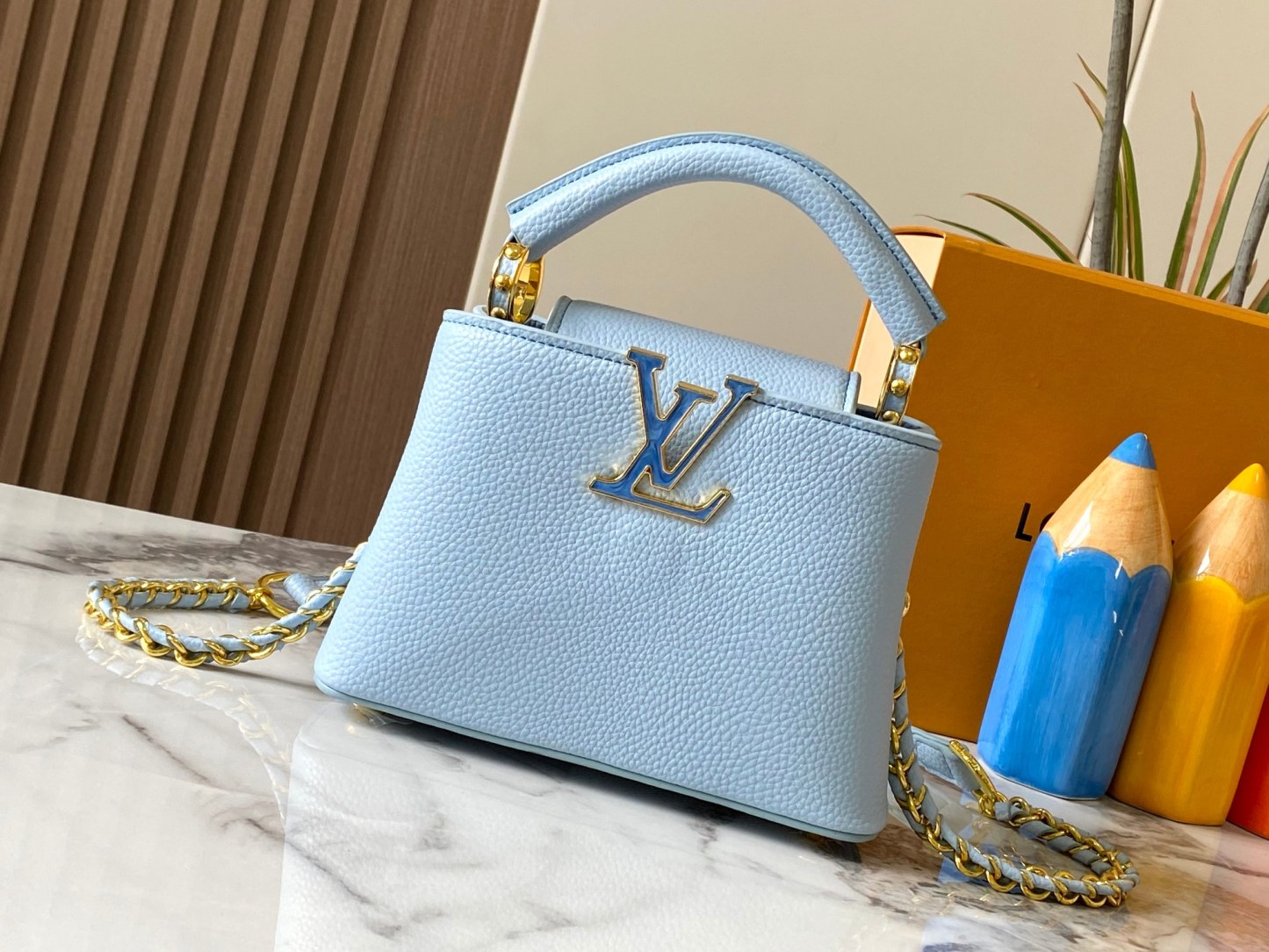 Louis Milky Way Capucines BB  Taurillon leather M23082 size: 21��14��8cm - Top Club