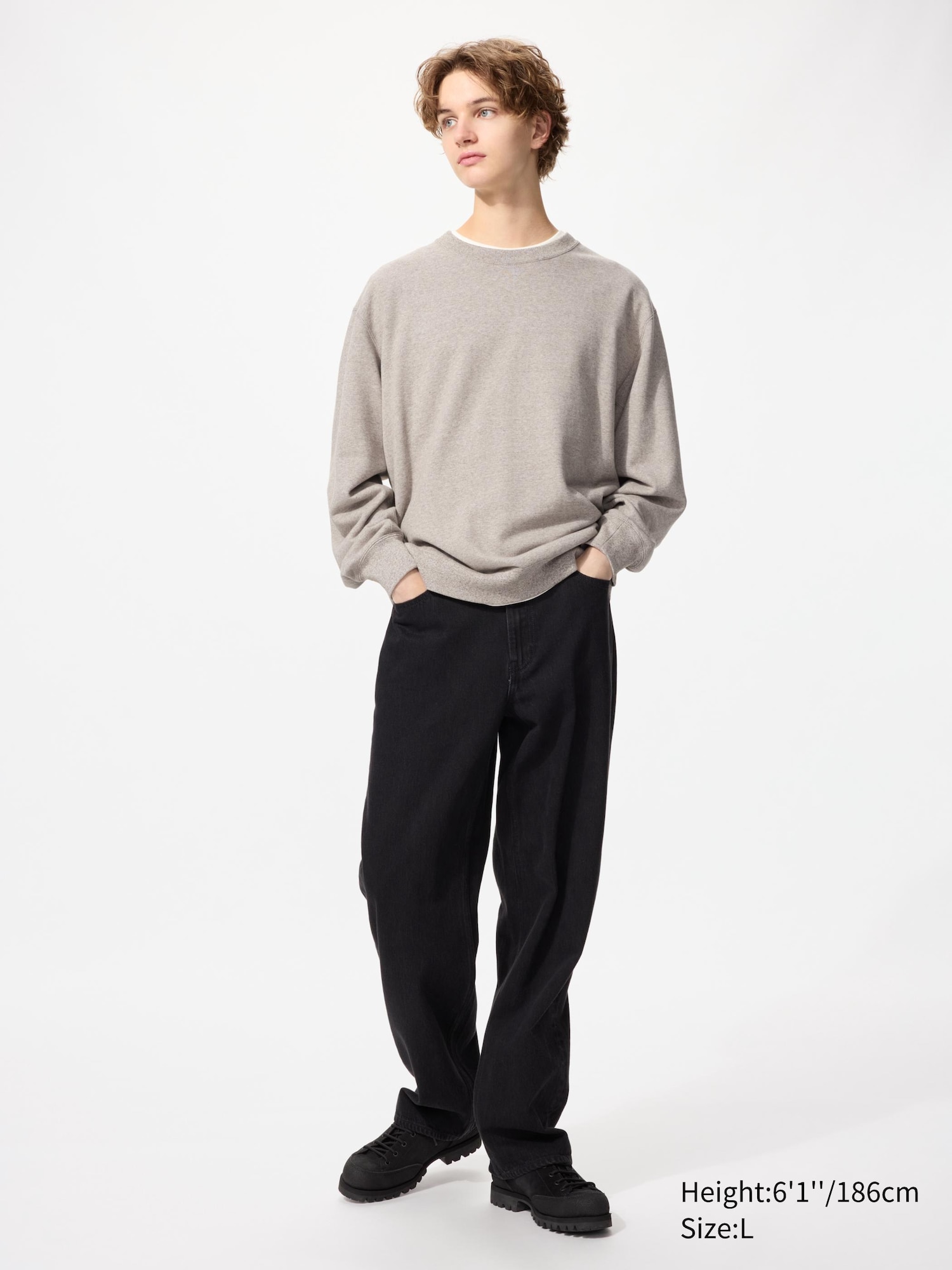 Sweatshirt