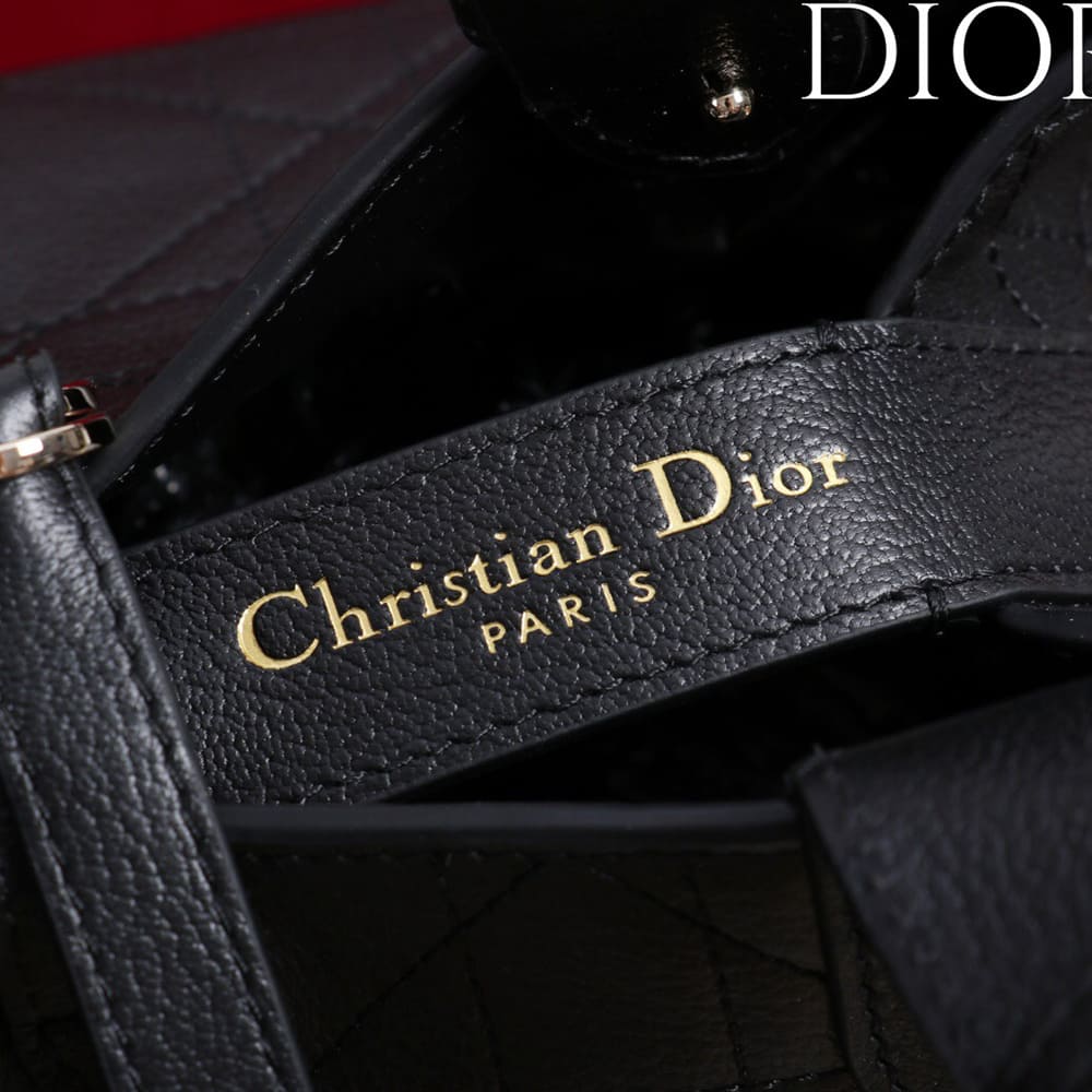 Medium Dior Toujours Bag - Top Club