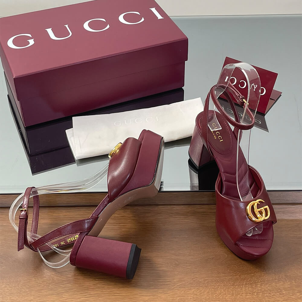 GUCCI Women s platform sandal with Double G - Top Club