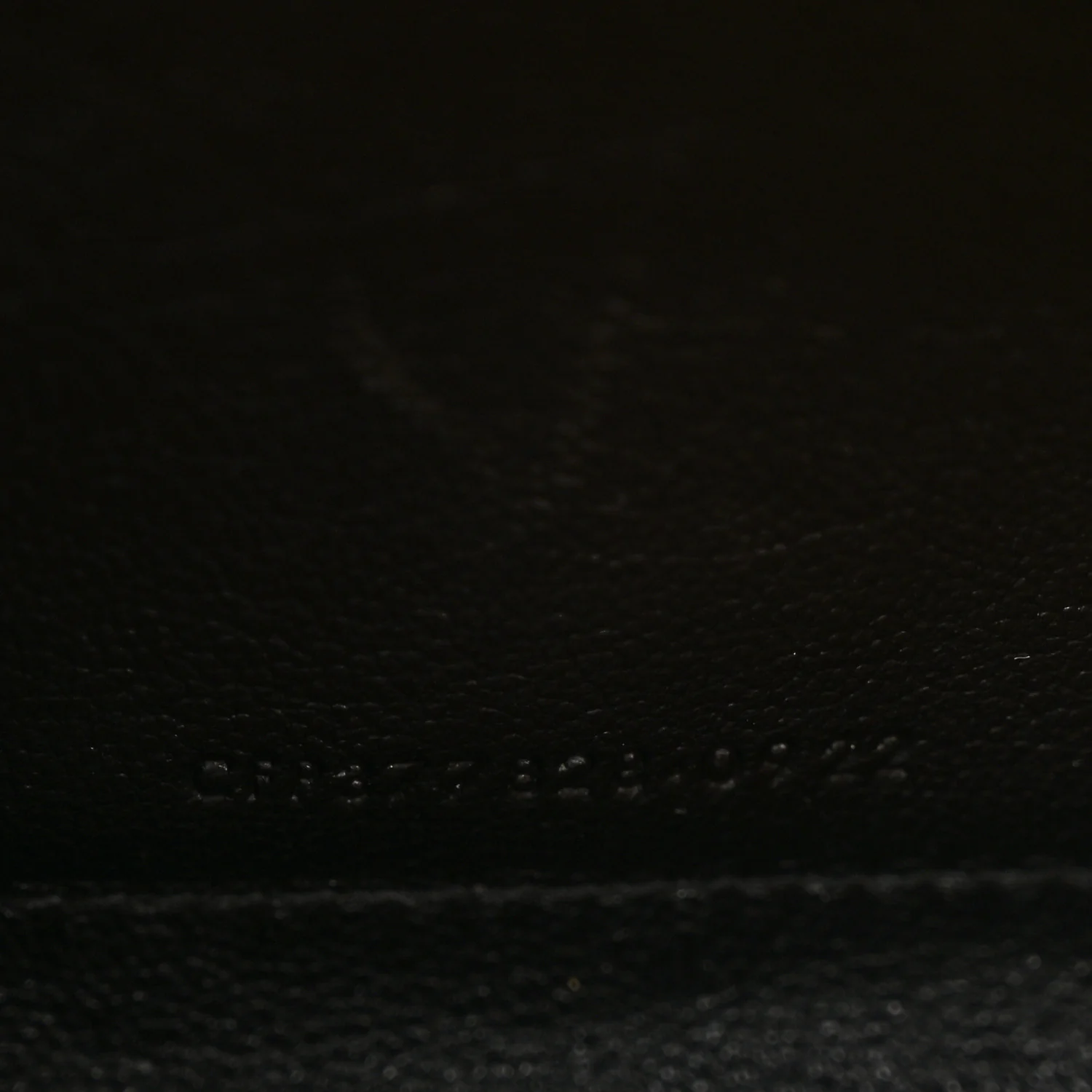 Grain De Poudre Matelasse Chevron Monogram Chain Wallet Natural Dark - Top Club