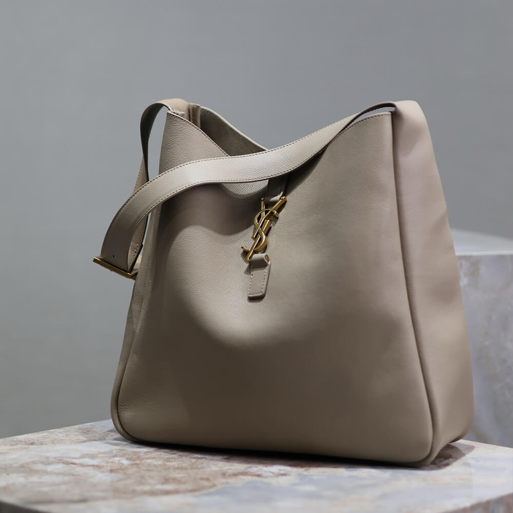 YSL LE 5 �� 7 supple LARGE - Top Club