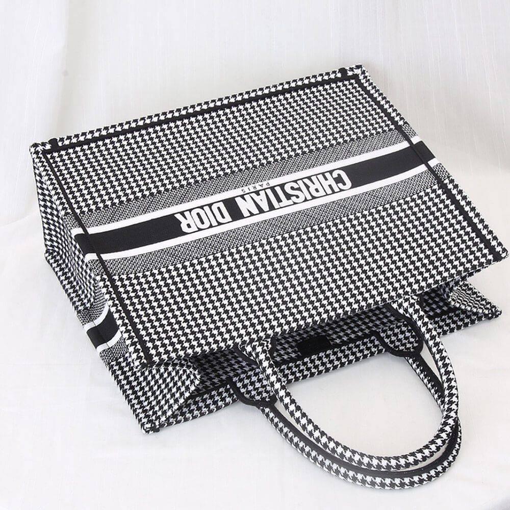 LARGE DIOR BOOK TOTE - Top Club