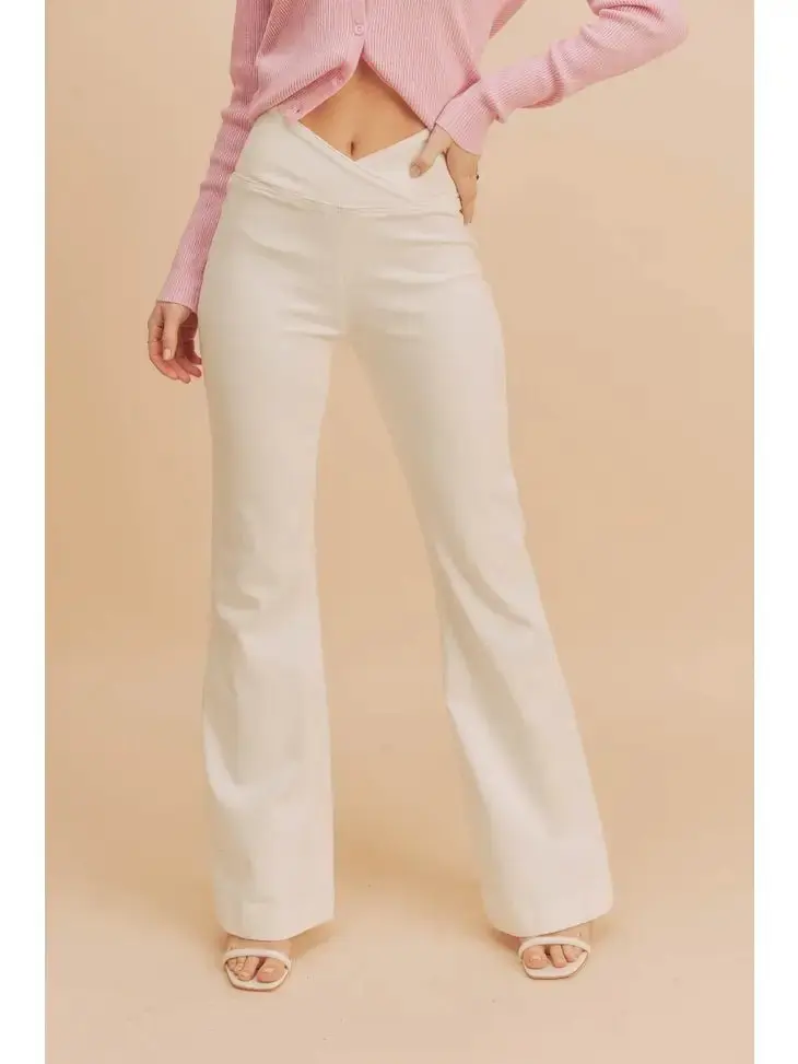 Beginning Flare Jeans - ALJEGJ