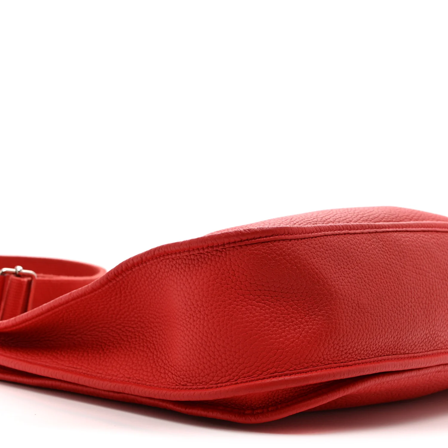 Taurillon Clemence Evelyne III GM Rouge Pivoine - Top Club