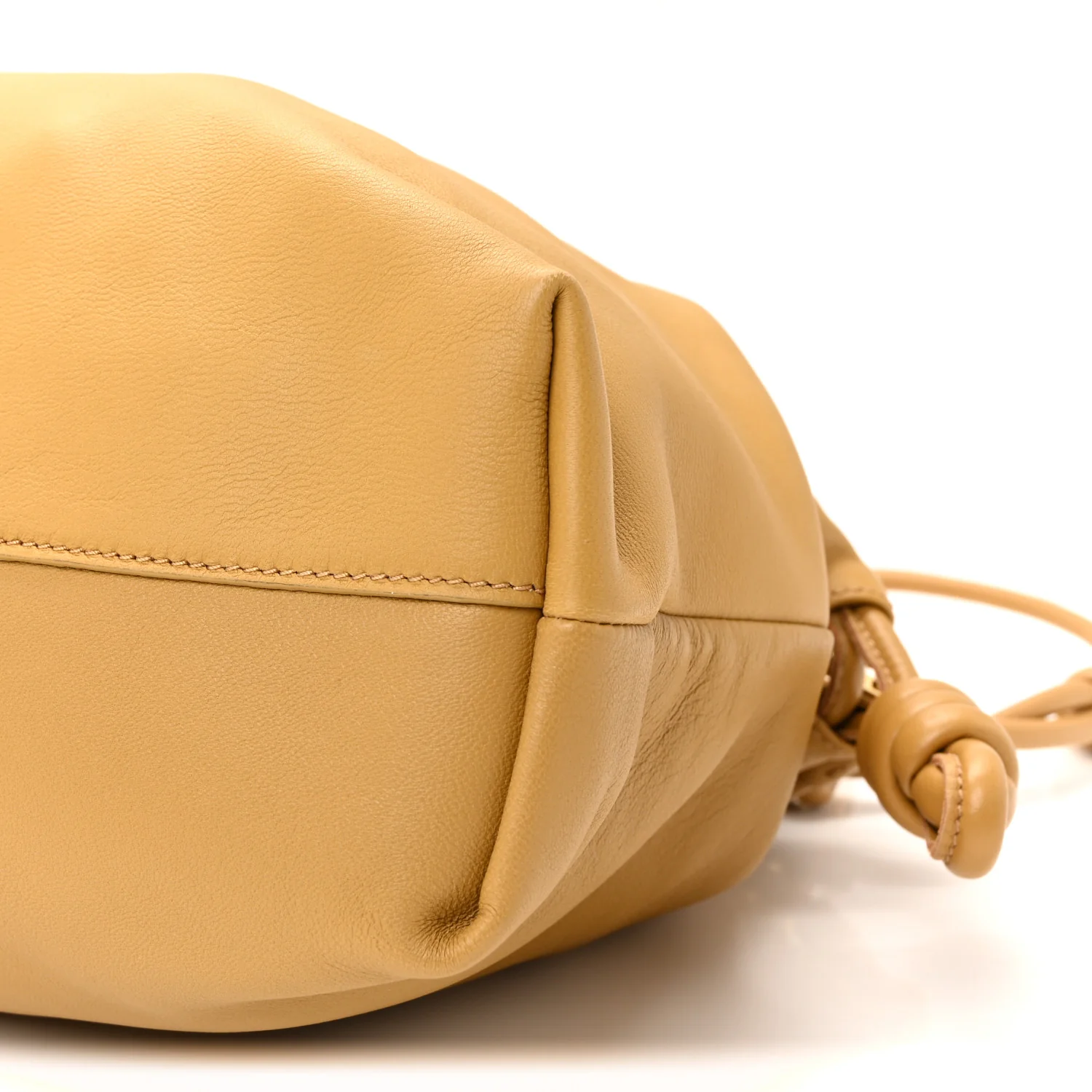 Mellow Nappa Donut Chain Large Flamenco Knot Clutch Sahara - Top Club