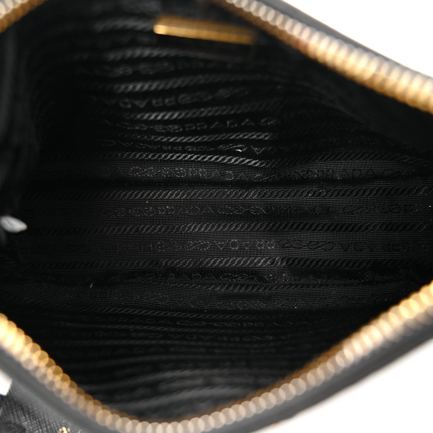 Saffiano Lux Re-Edition 2005 Shoulder Bag Black - Top Club