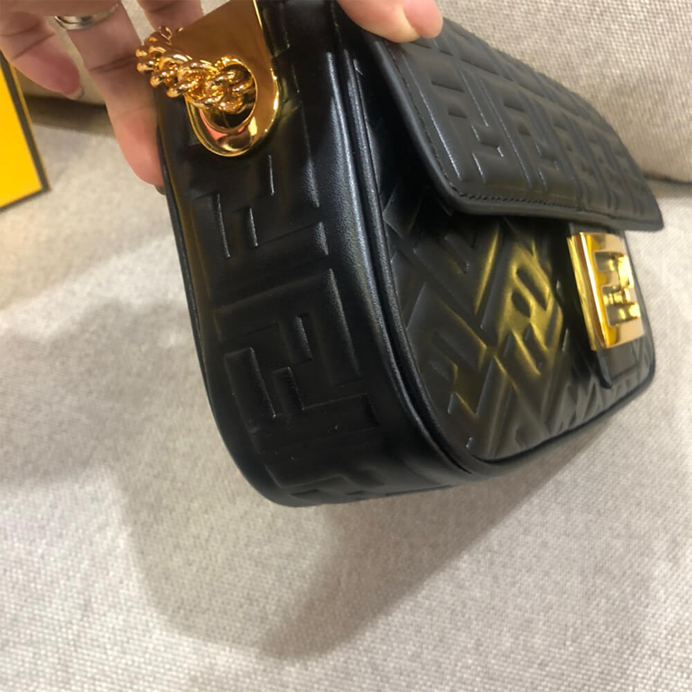 Fendi Baguette Chain Midi - Top Club