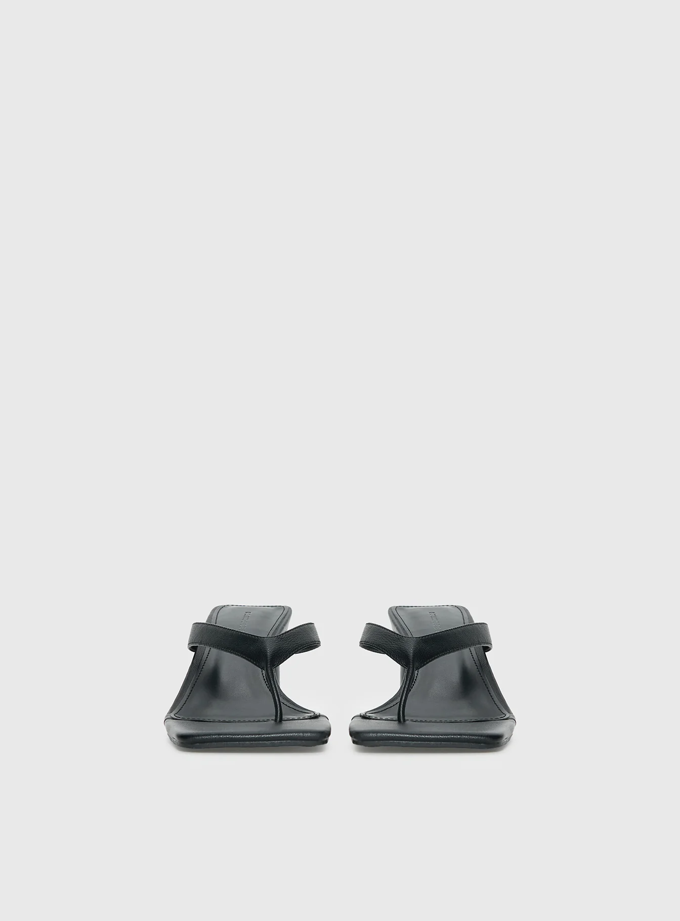 The Mona Heels Black