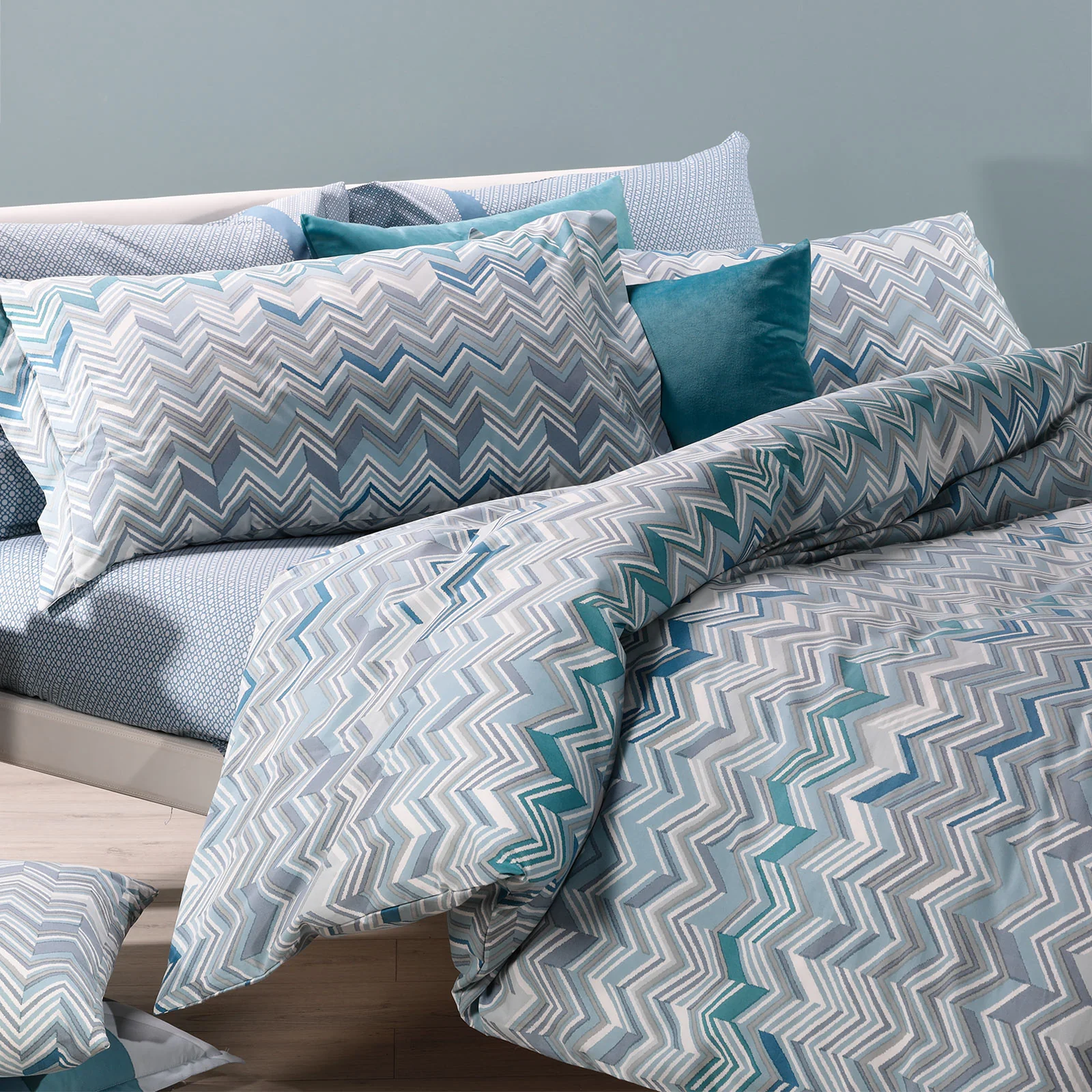 Belmondo Cotton Coat Cover Belmondo Avio Promotion Item