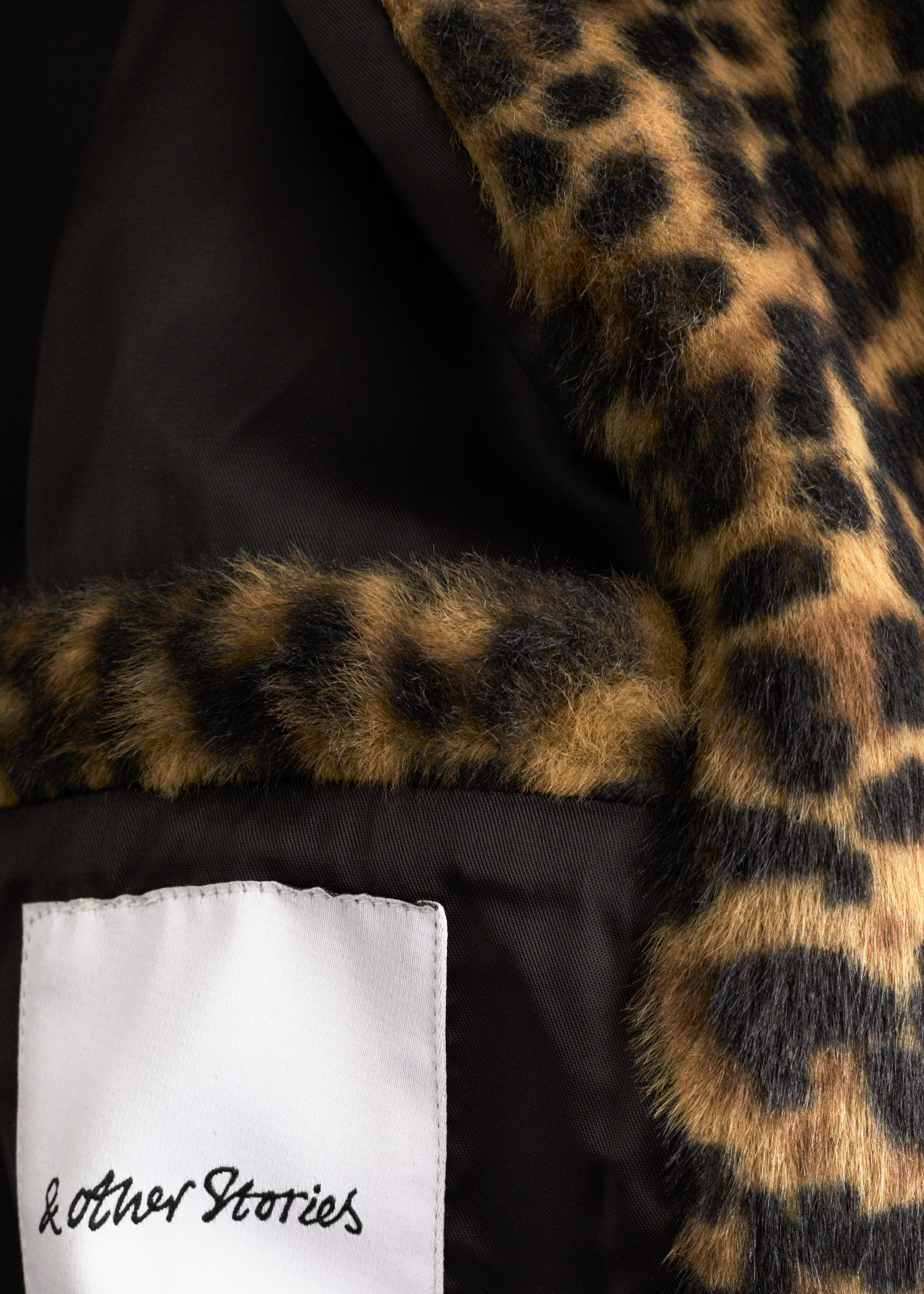 & Other Stories FAUX FUR LEOPARD COAT