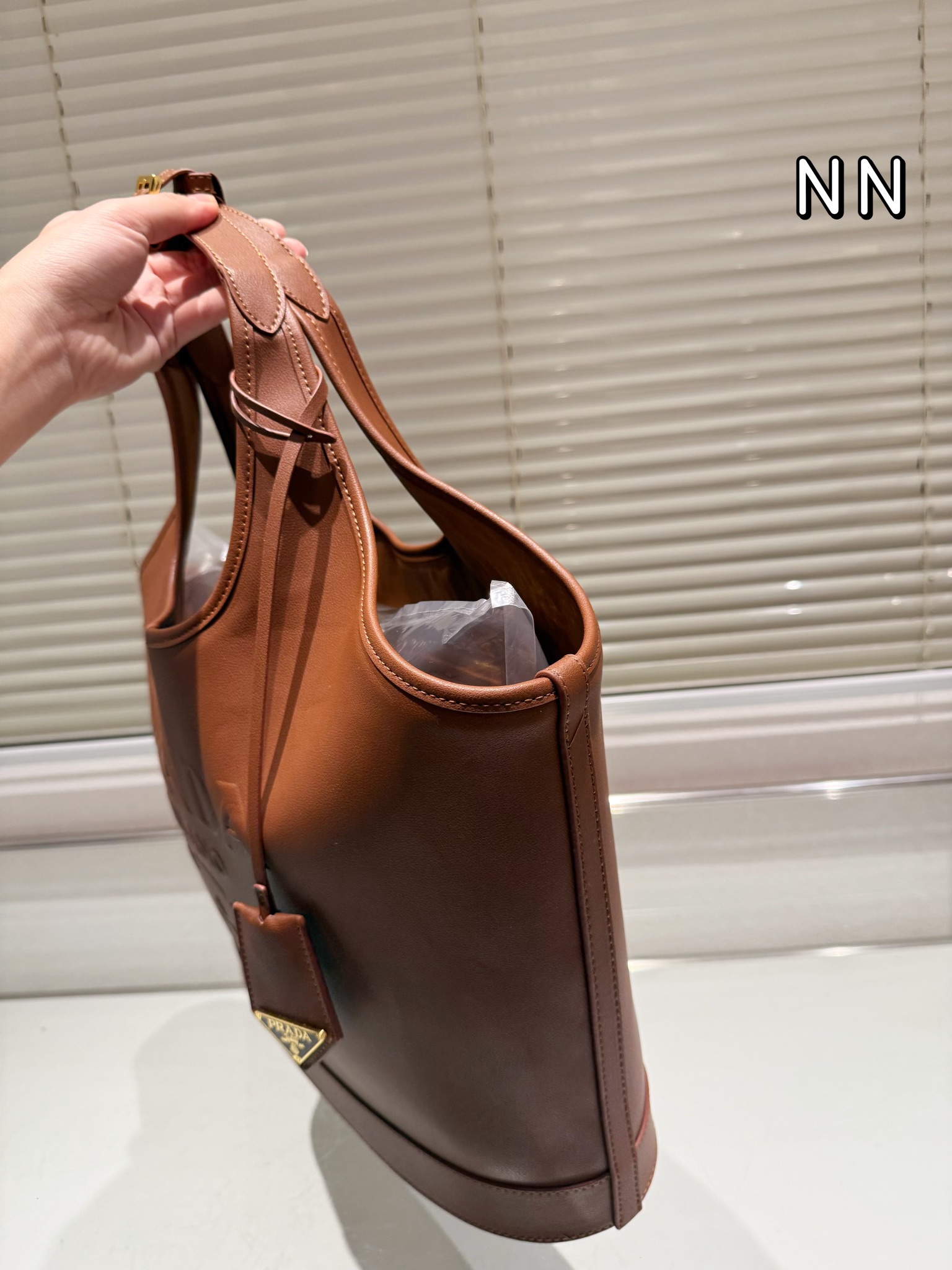 Pra new arrival tote bag size:28*22 cm - Top Club