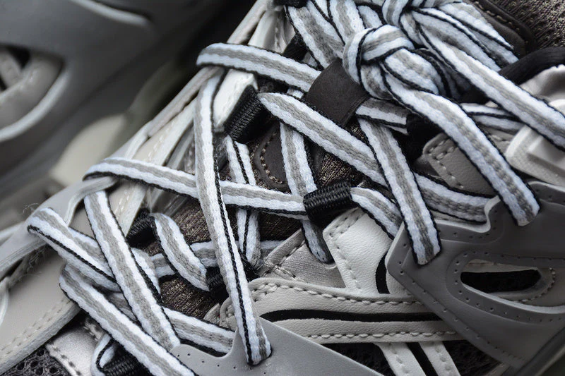 BALENCIAGA TRACK x GREY BLACK - Sneaker Replica Workshop