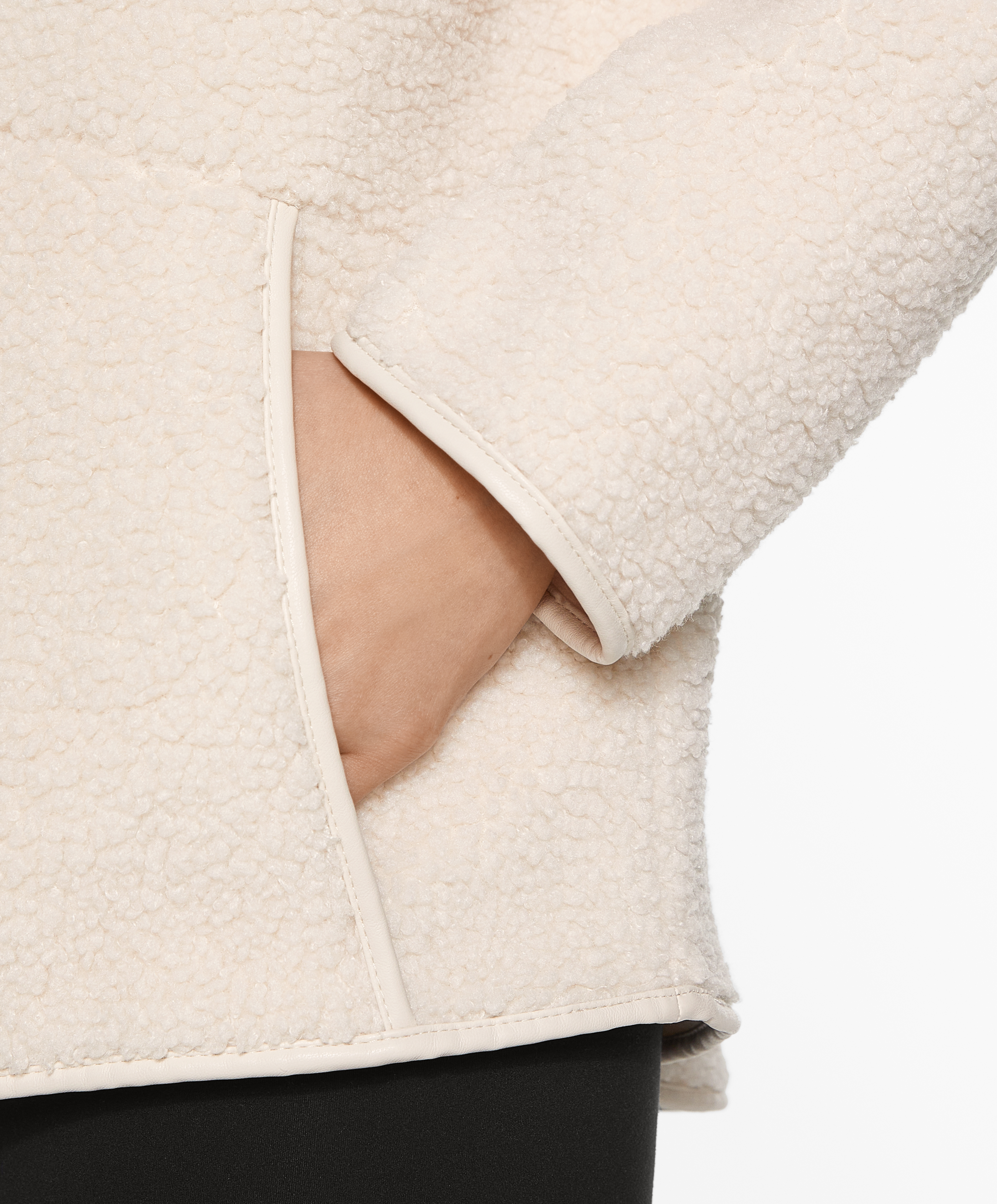 OYSHO Faux-shearling jacket
