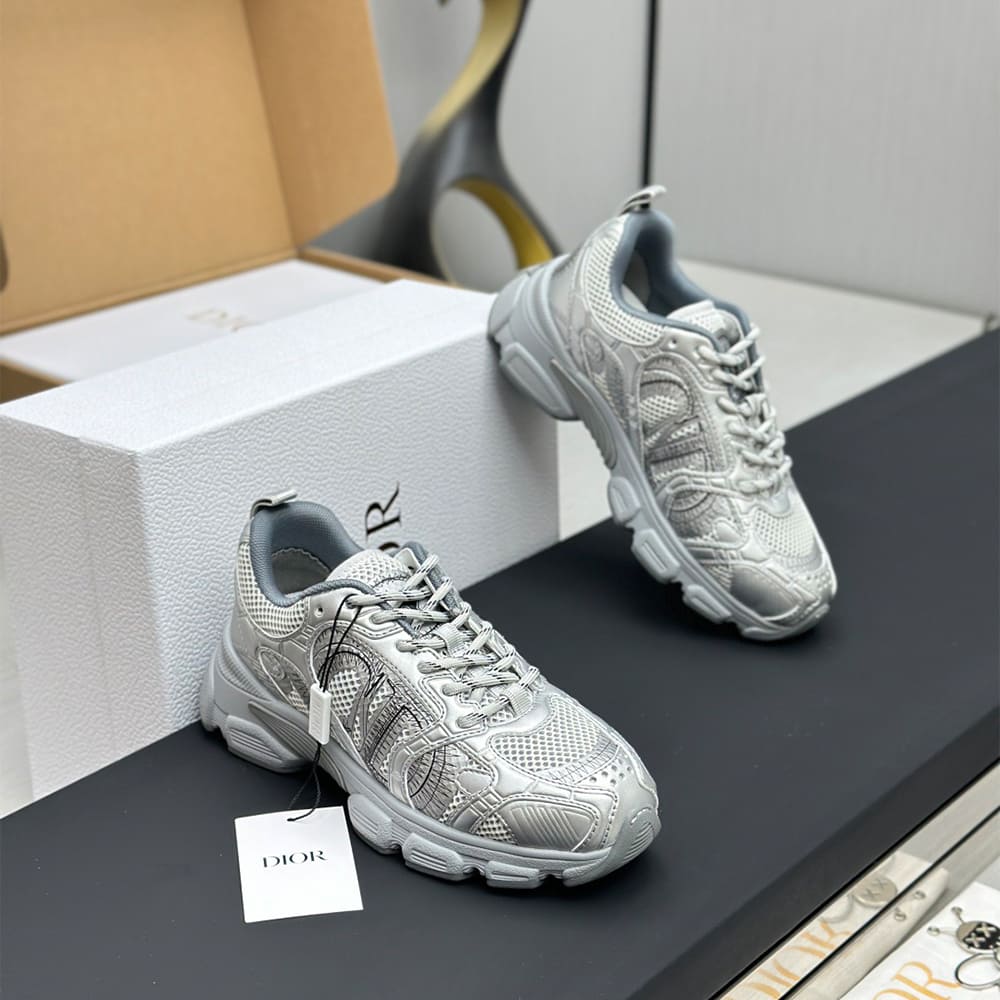Dior Chrono Sneaker - Top Club