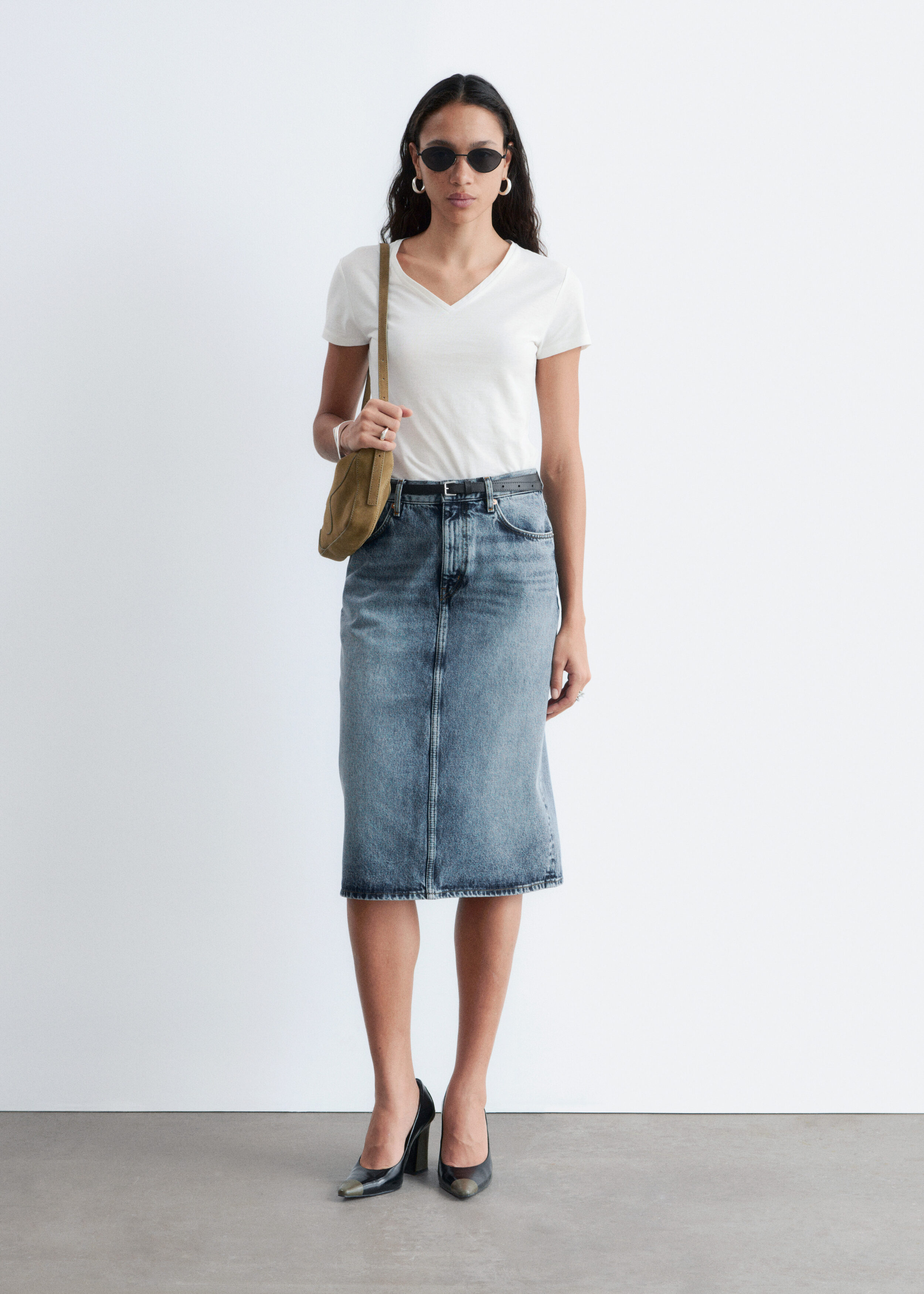 & Other Stories COTTON V-NECK T-SHIRT