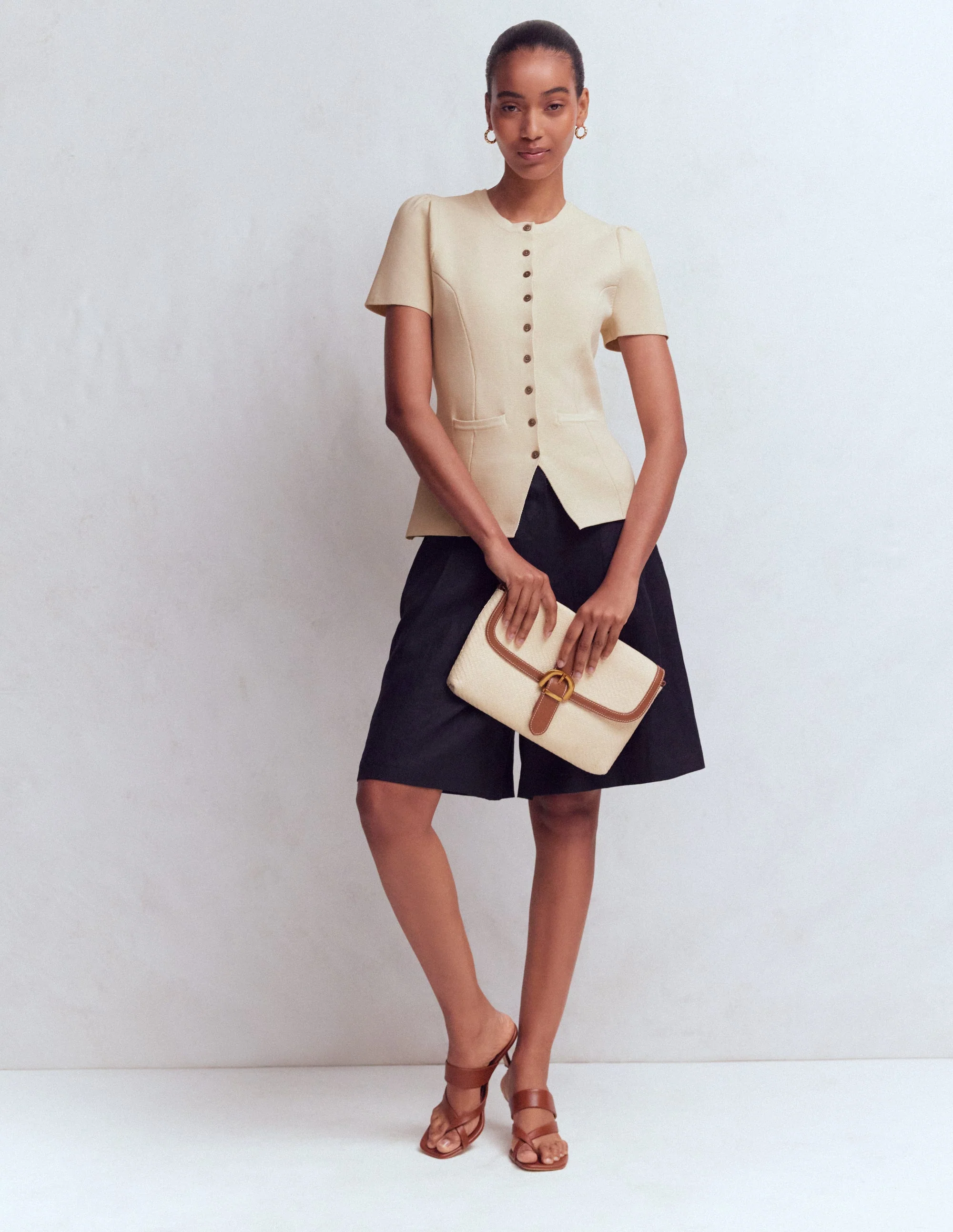 Kurzärmlige Strickjacke-Naturweiß