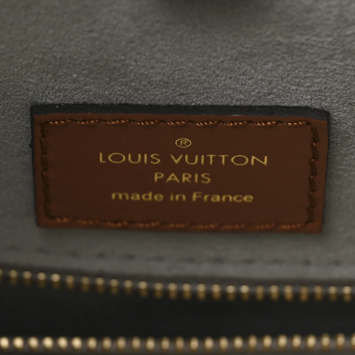 Metallic Monogram LV Garden OnTheGo MM Silver - Top Club