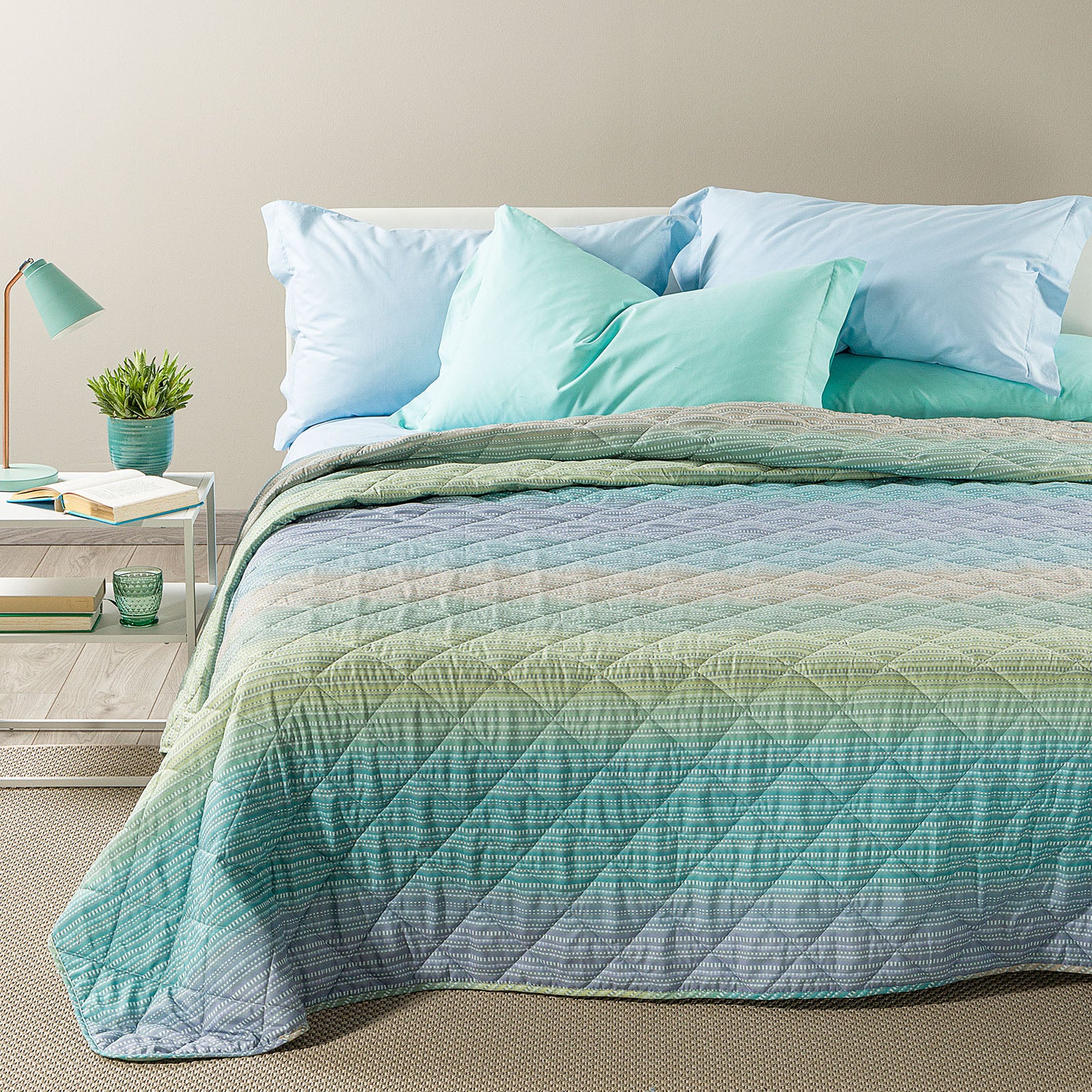 Copriletto Trapuntato In Microfibra Iride Piazza E Mezza Laguna Modern