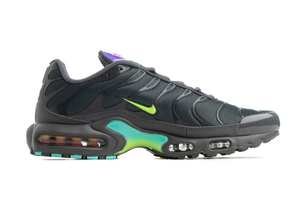 Air Max Plus  Ghost Green  CV1636-001 - Sneaker Replica Workshop