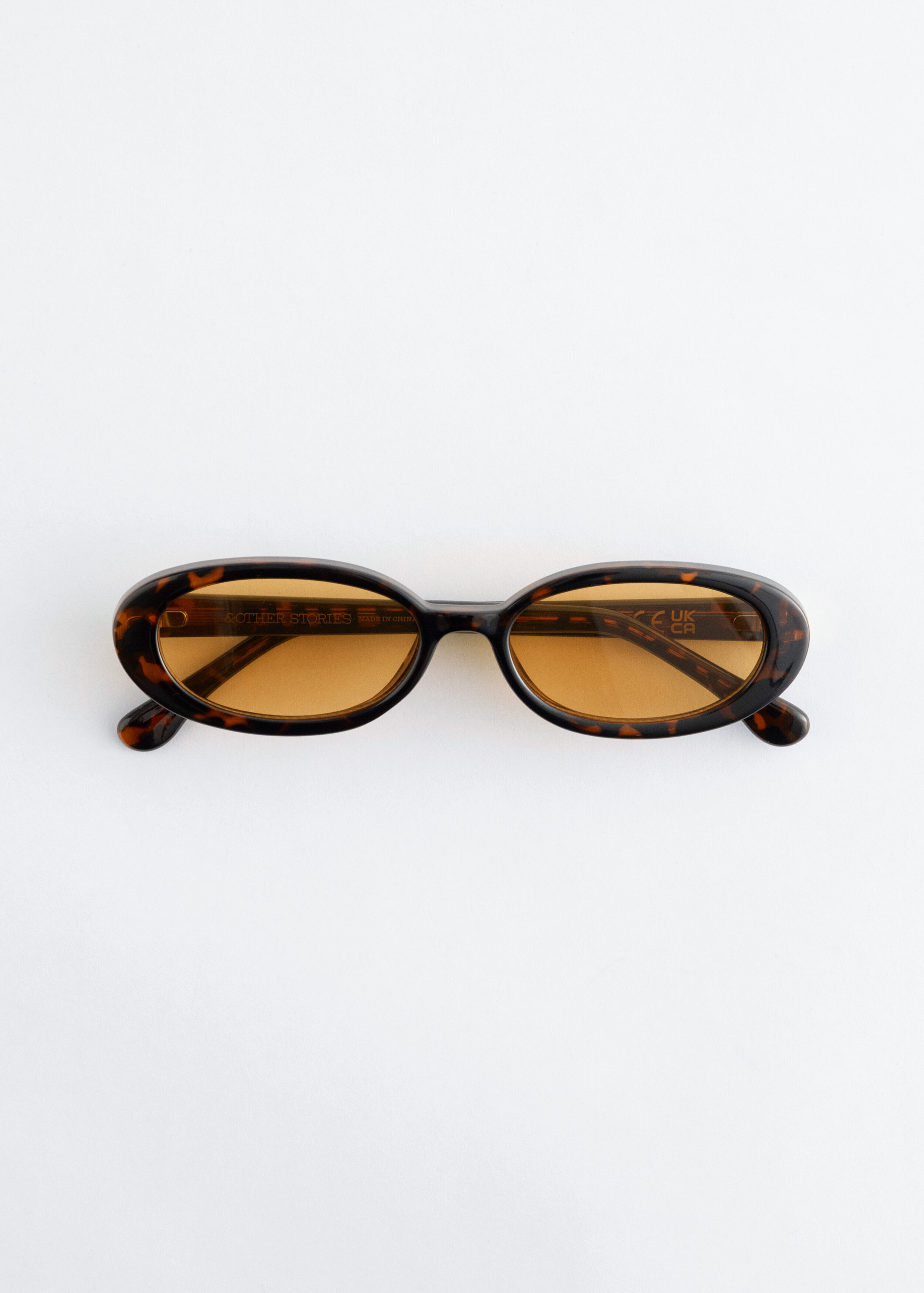& Other Stories SLIM OVAL-FRAME SUNGLASSES