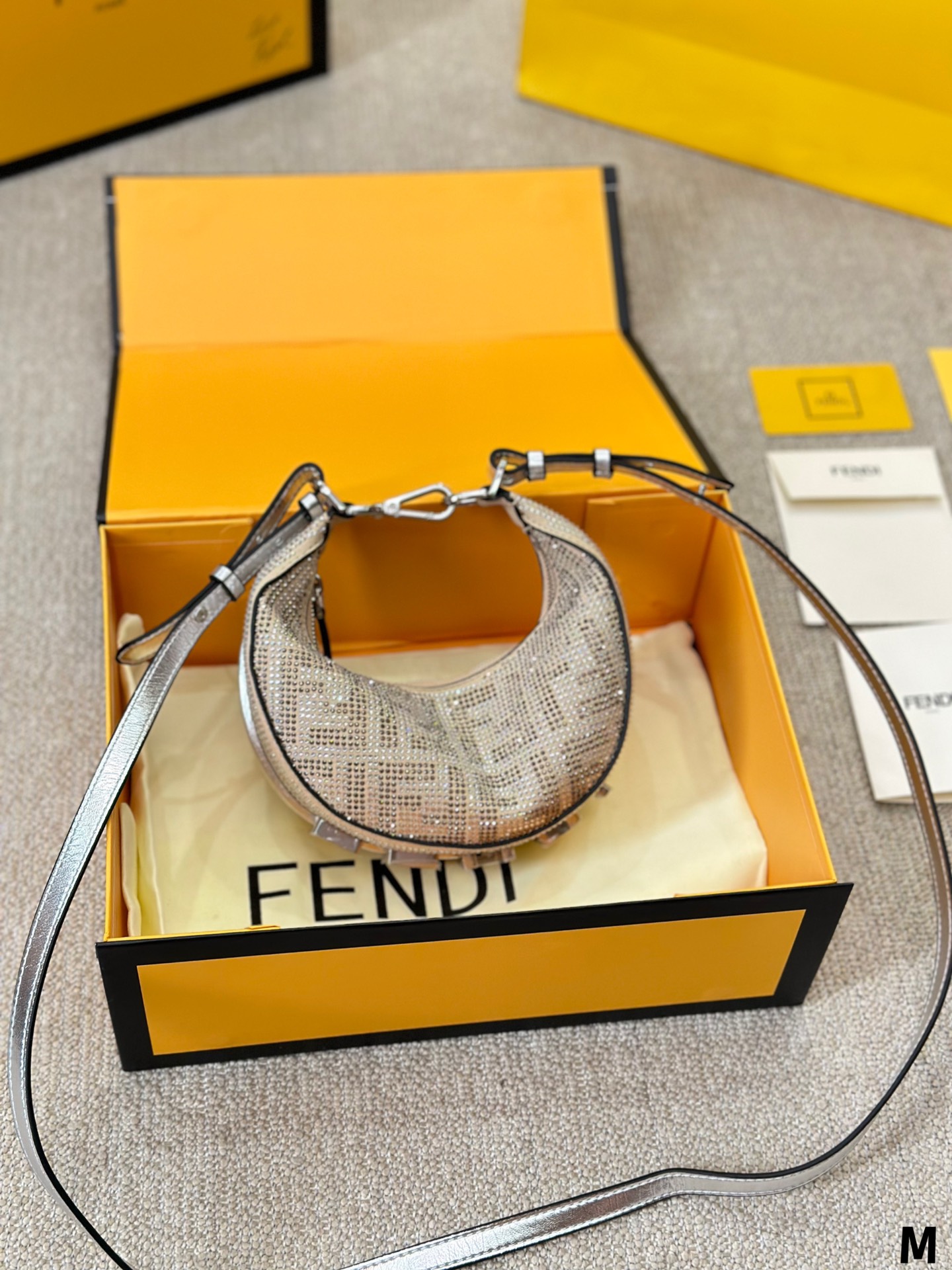 Fen 2024 Fendigraphy new arrival - Top Club