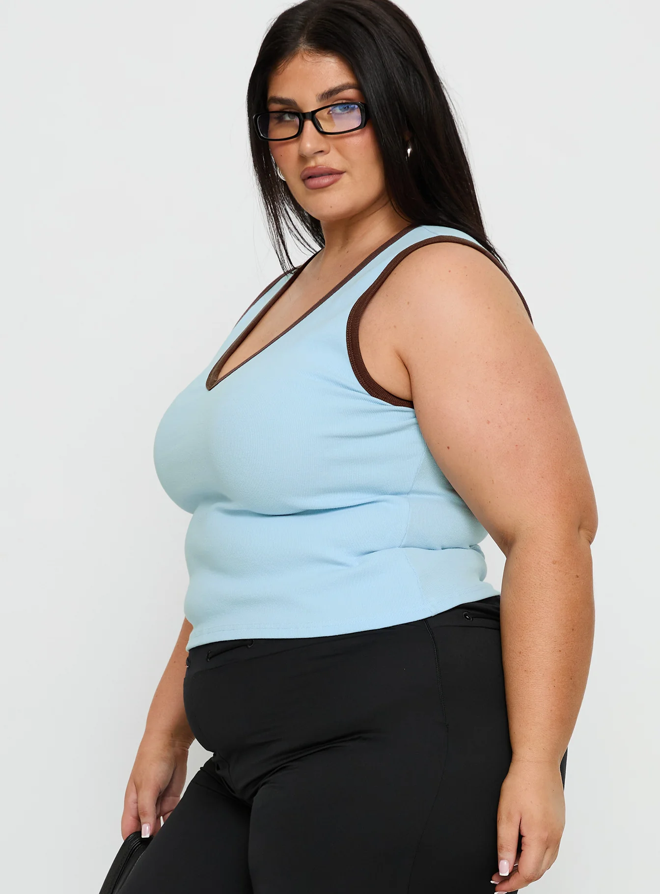 Baseline V Neck Rib Tank Top Blue / Brown Curve